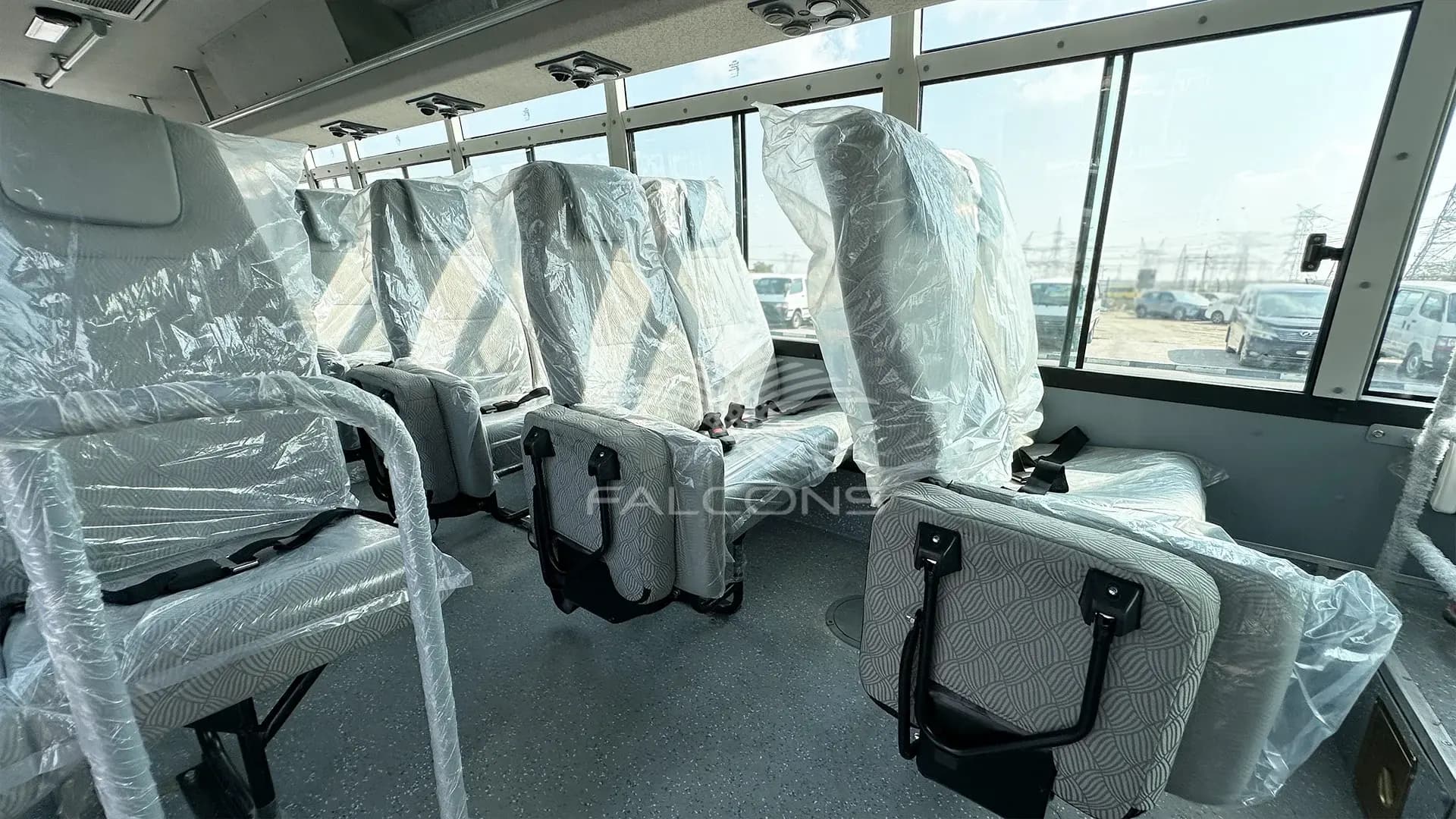 3455cc 35 SEATER AC 4x2 LHD Diesel MT - Image 10