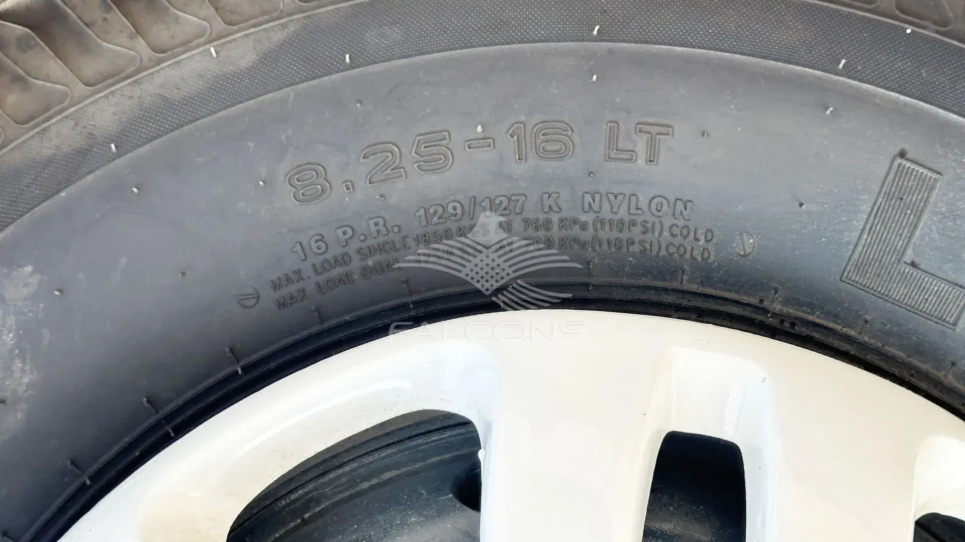 3455cc 35 STR NON AC 4x2 LHD Diesel MT - Image 9