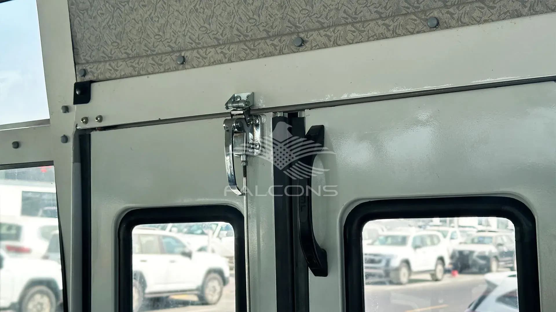 3455cc 35 STR NON AC 4x2 LHD Diesel MT - Image 17