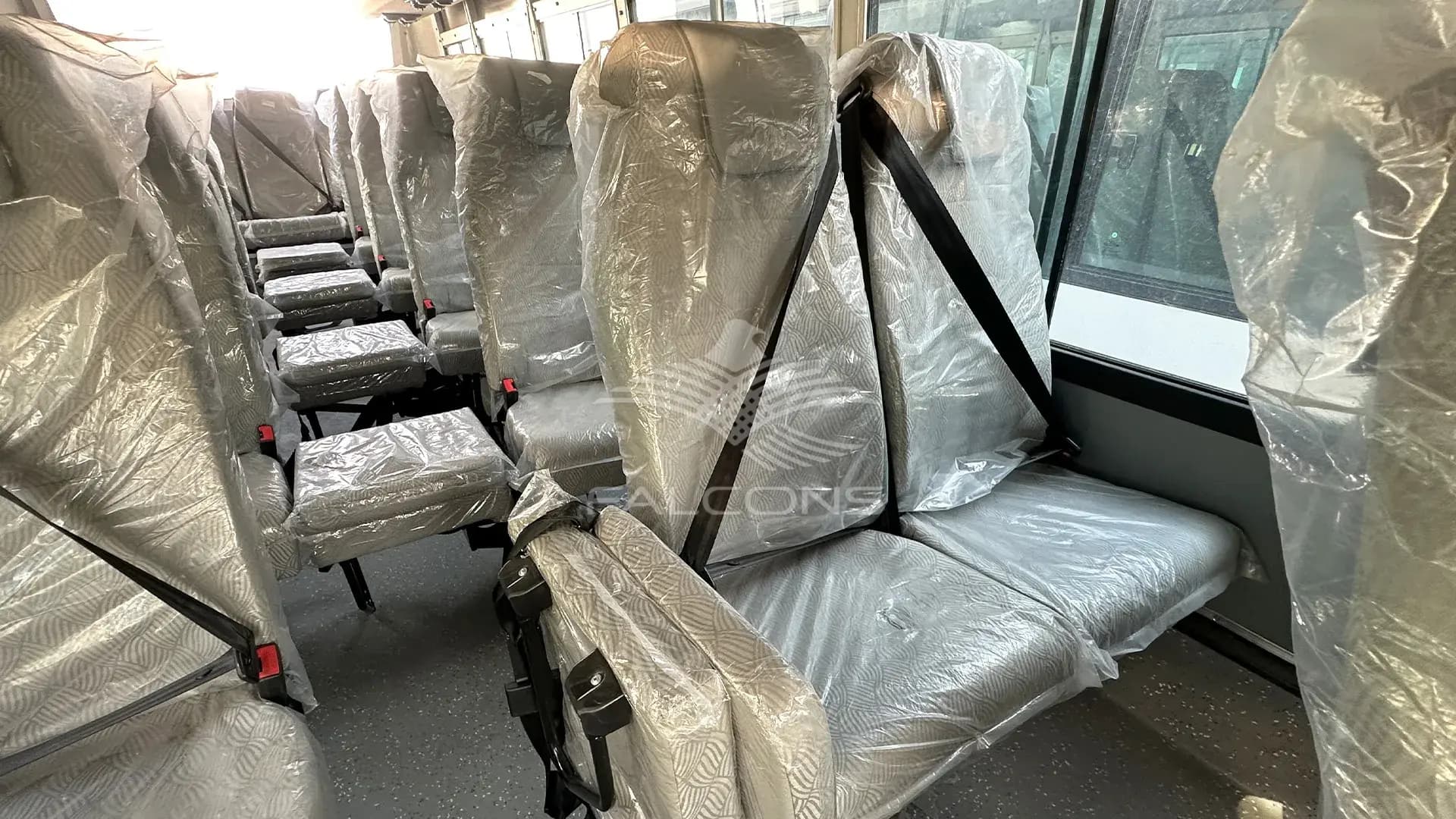 3455cc 33 STR Double Door AC DSL MT - Image 10