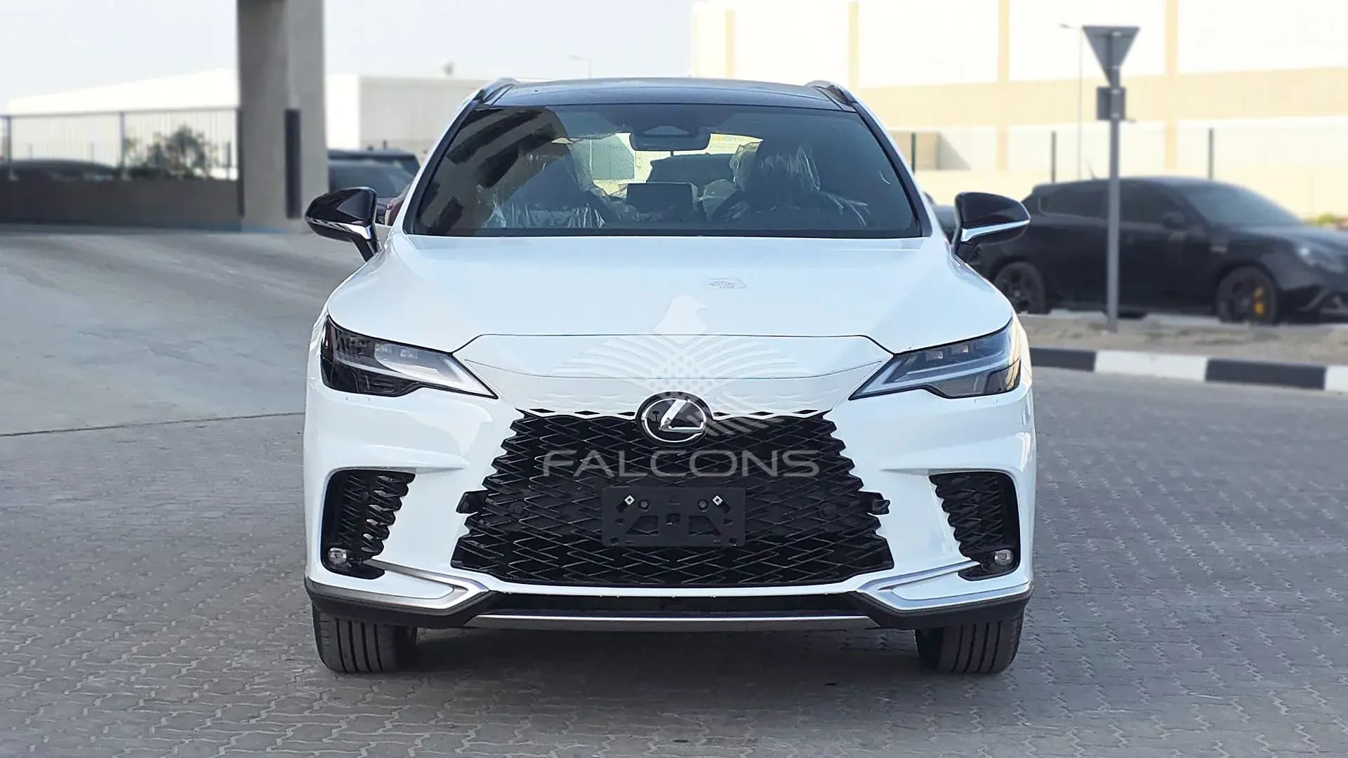 2.4L F- SPORT AT - Image 6