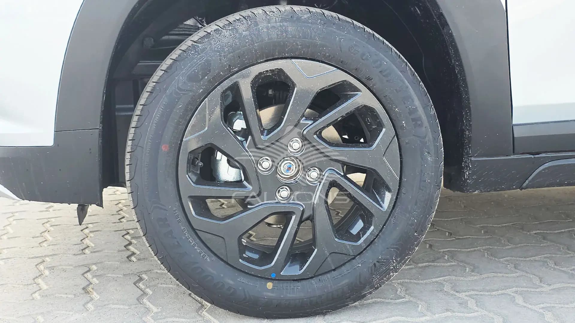 1462cc GL 2WD 4AT - Image 10