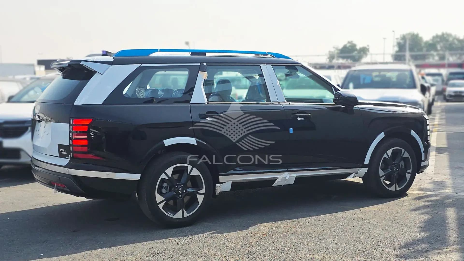 2.5L LX3 8-STR LTD - Image 4