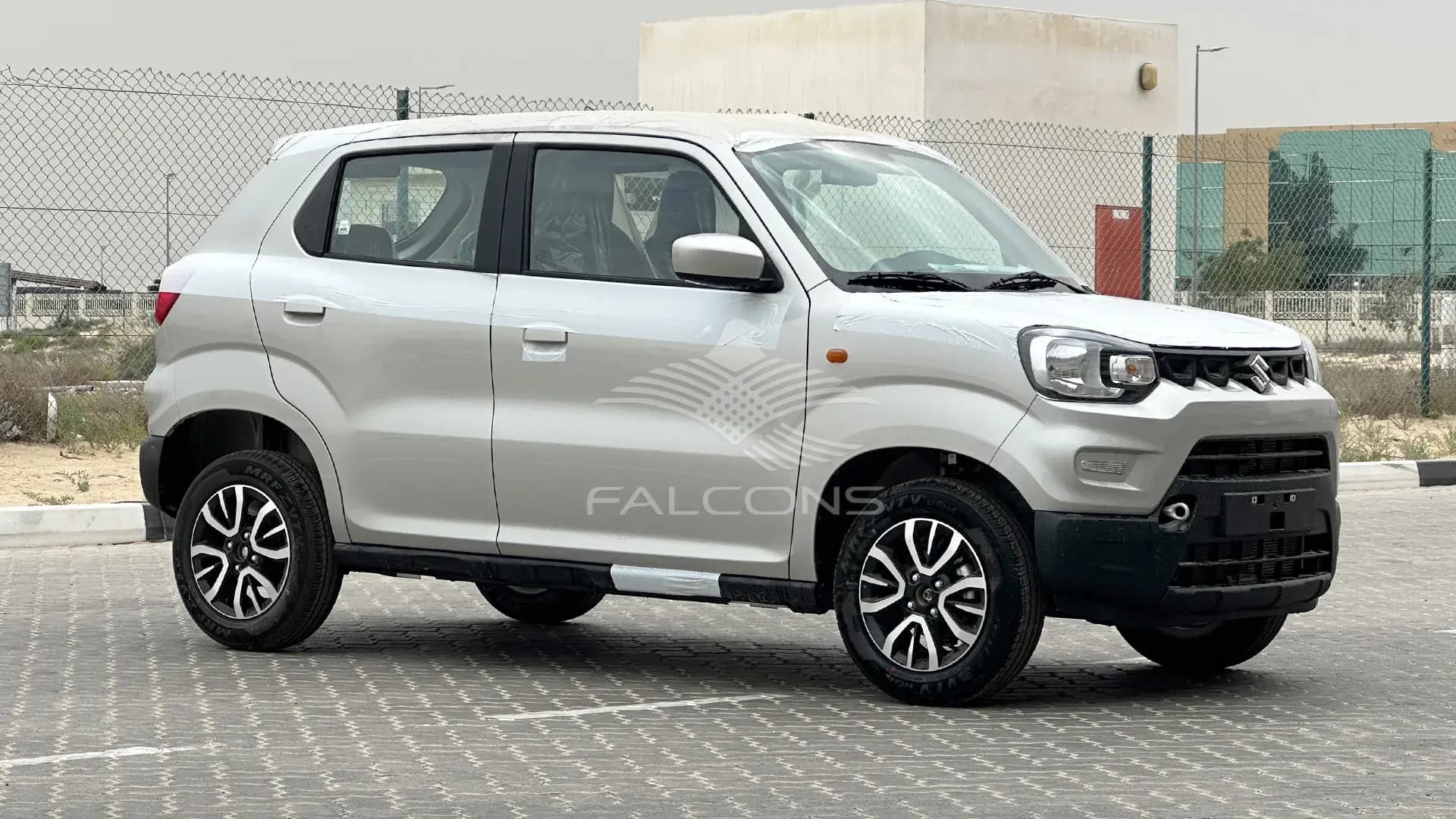 1.0L GL AMT A/W DAB - Image 4