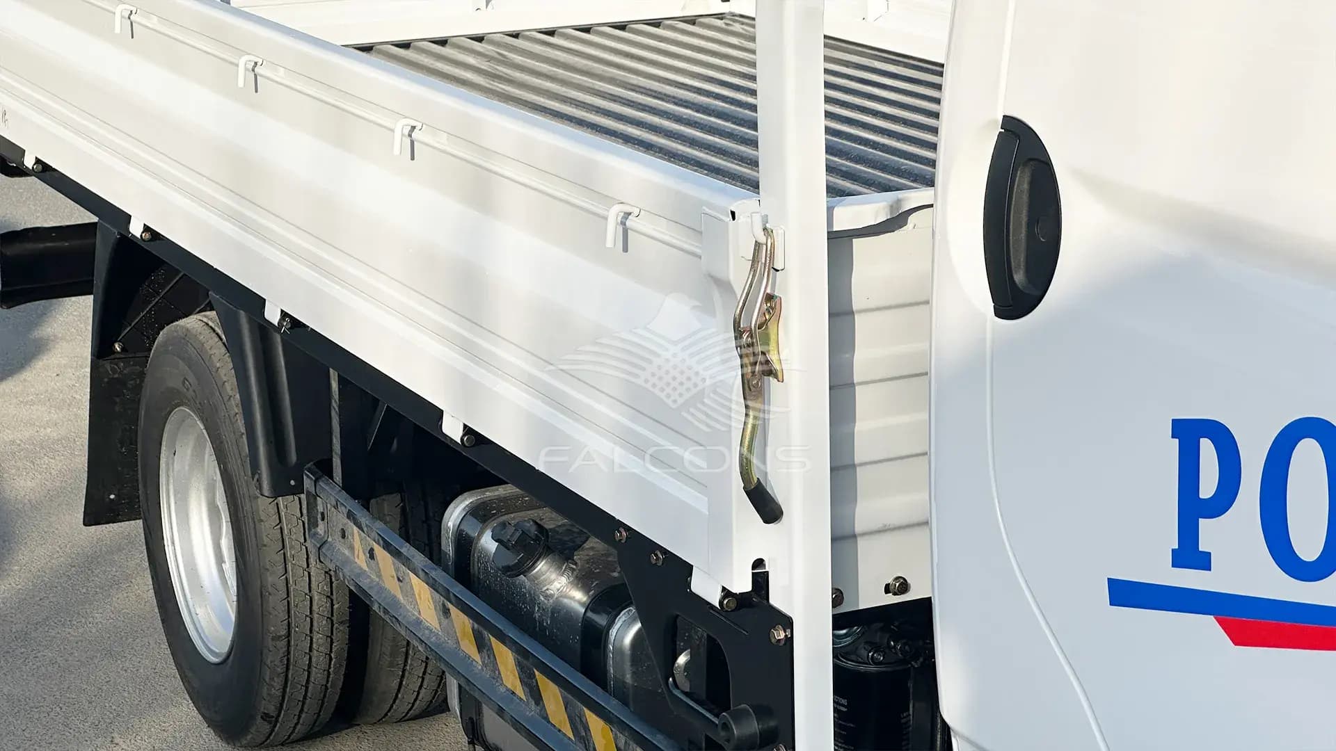 2771CC 2WD ISUZU ENGINE 2T PAYLOAD CARGO MT - Image 9