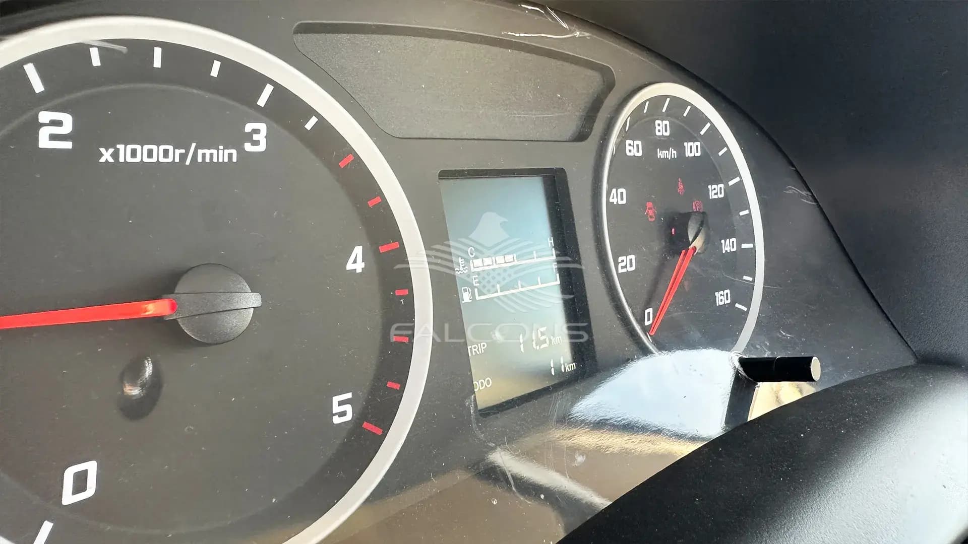 2771CC 2WD ISUZU ENGINE 2T PAYLOAD CARGO MT - Image 19