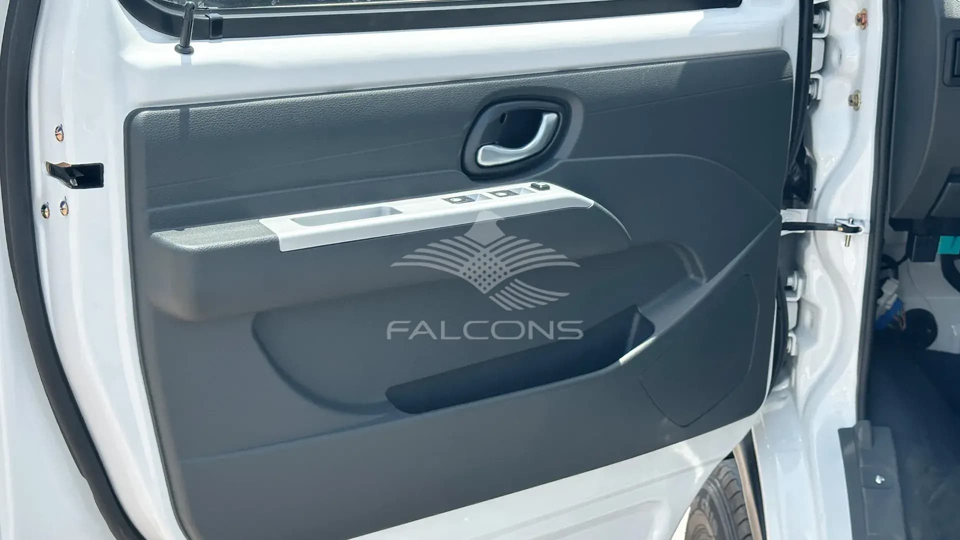 1249CC 2WD 1T PAYLOAD CARGO MT - Image 13