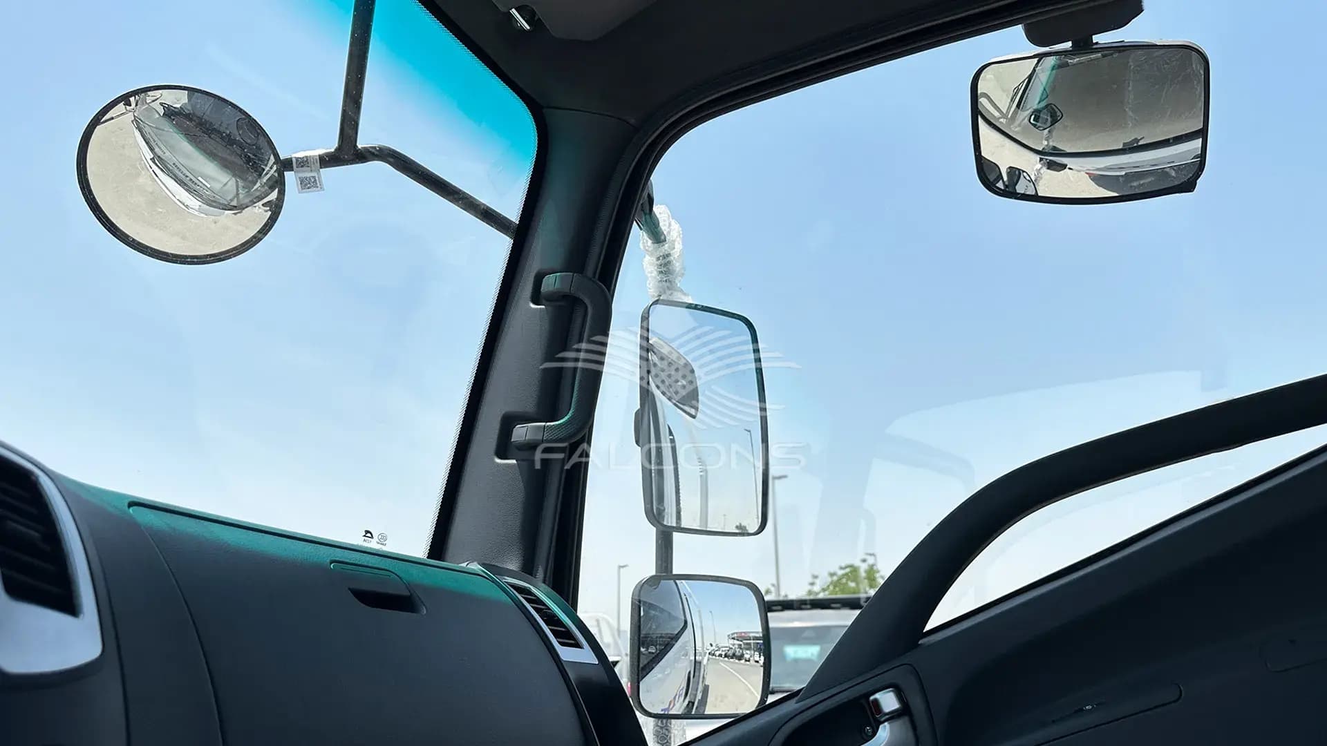 2771CC 2WD ISUZU ENGINE 3T PAYLOAD CARGO MT - Image 16