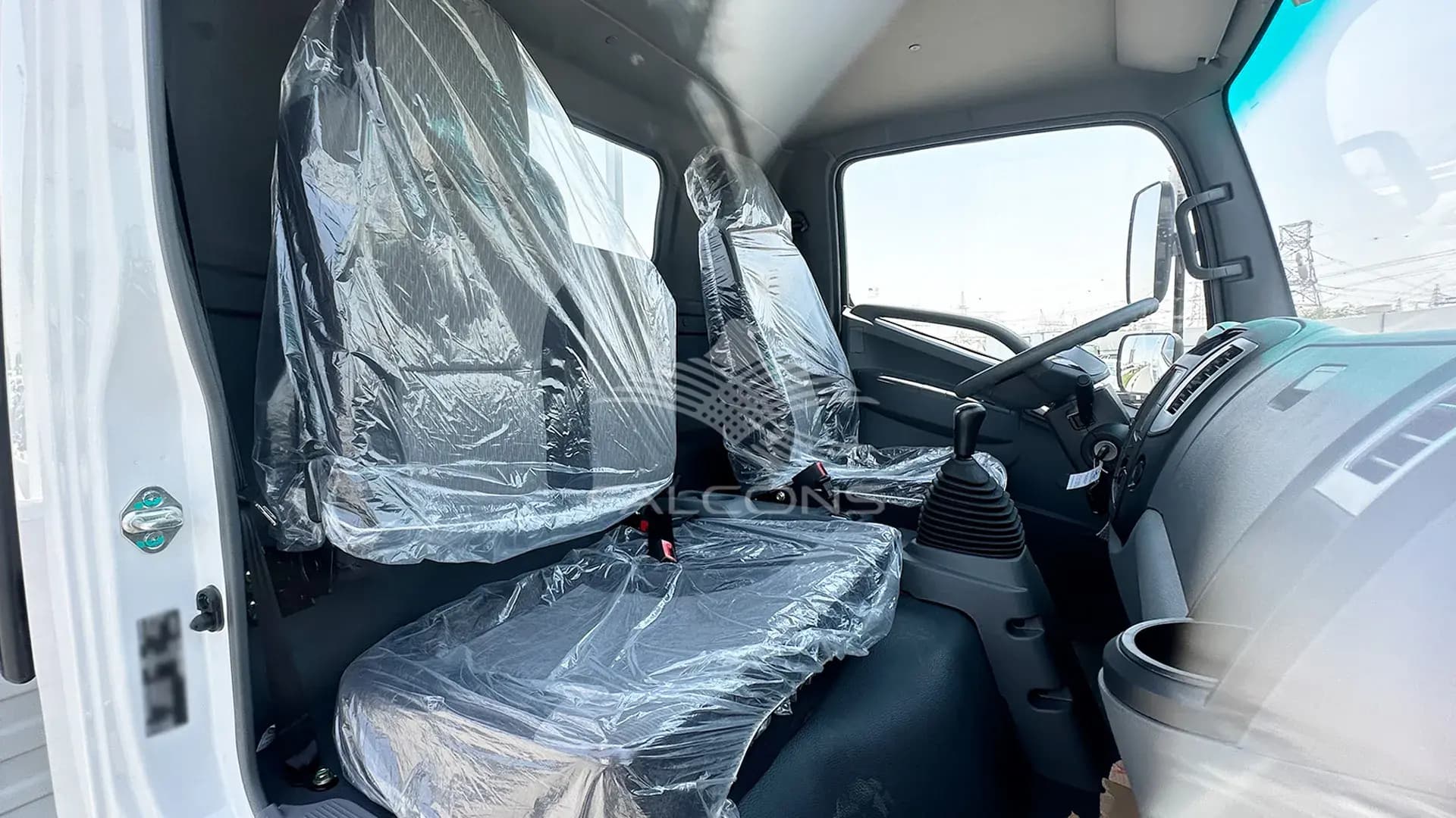 2771CC 2WD ISUZU ENGINE 3T PAYLOAD CARGO MT - Image 21