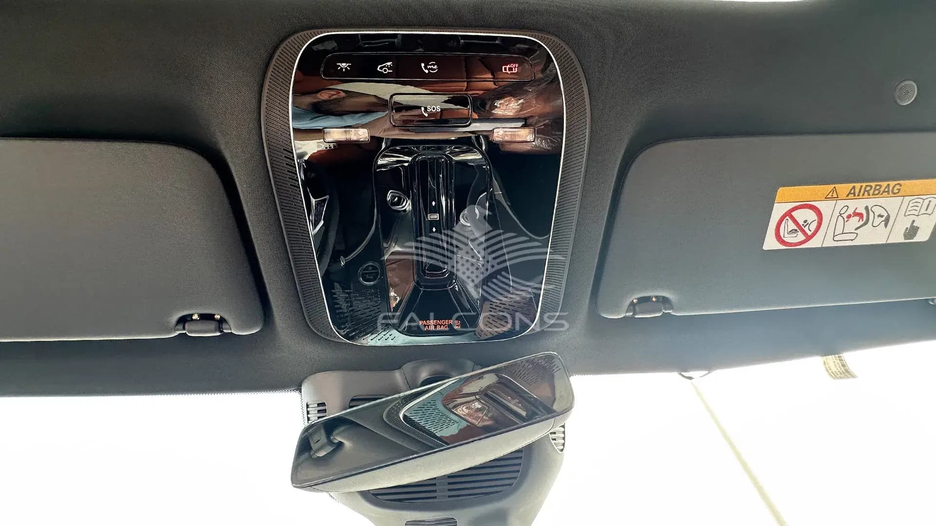 2.0L 300 4MATIC AT Coupe - Image 23