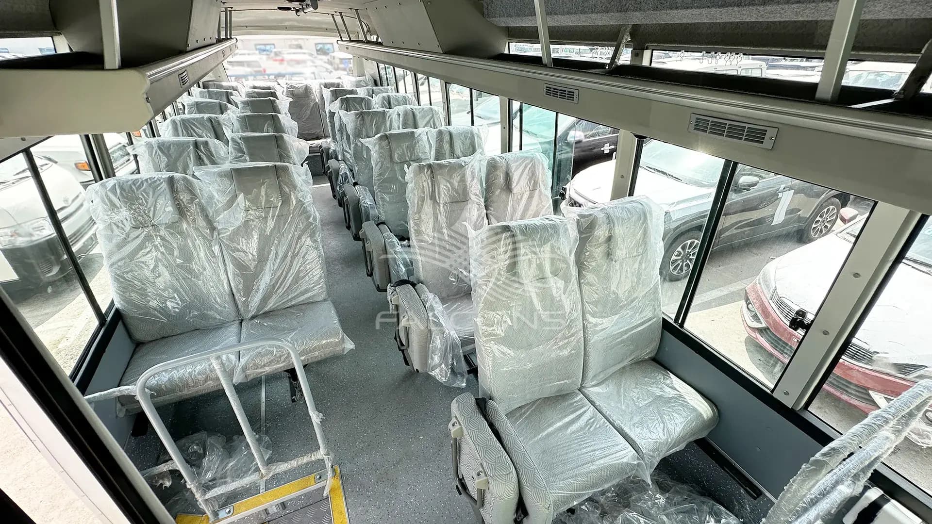 3455cc 35 SEATER - HVAC (with Heater) Diesel LHD MT - Image 14