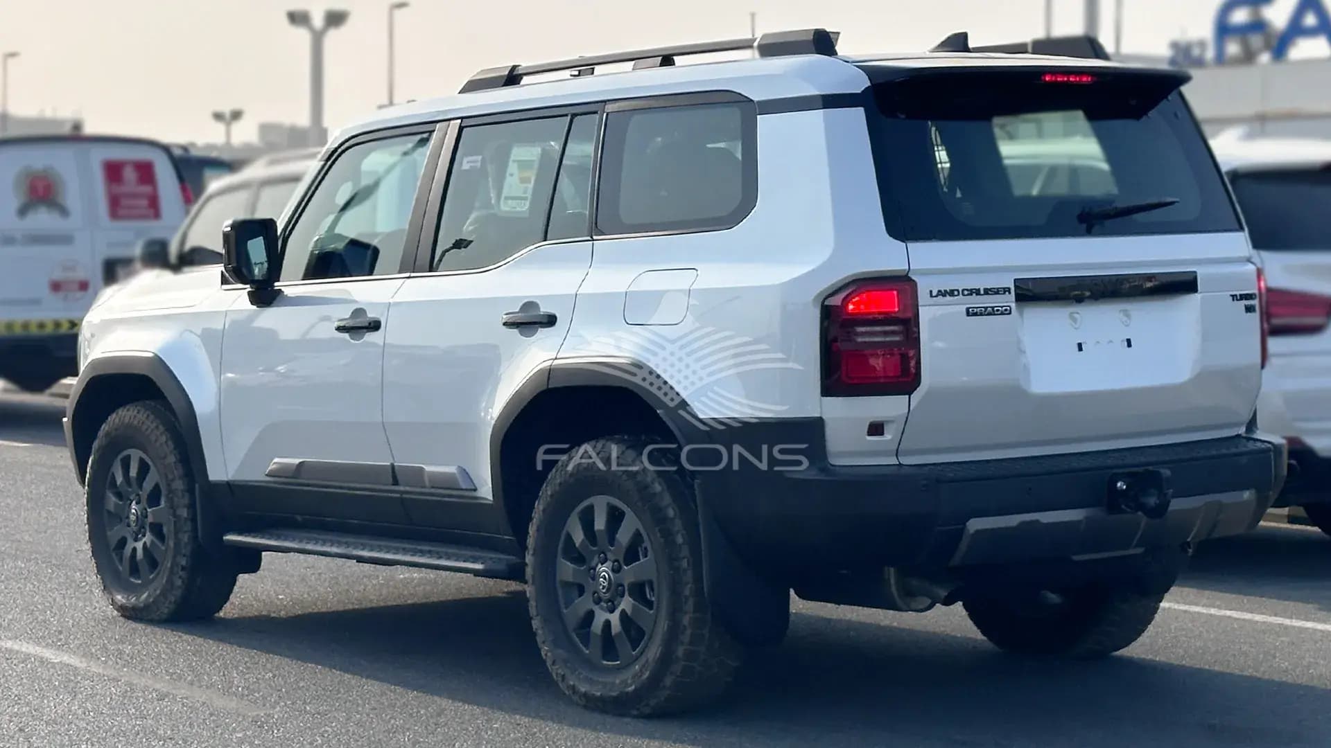 2.4L NG TURBO PETROL 4X4 WX 7P 8AT - Image 3