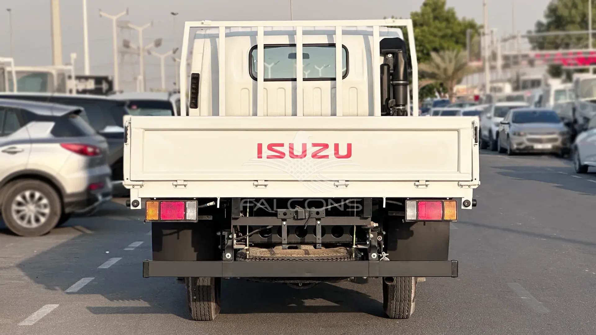 4570 cc (4.6L) 71 WOODEN CARGO MT - Image 3
