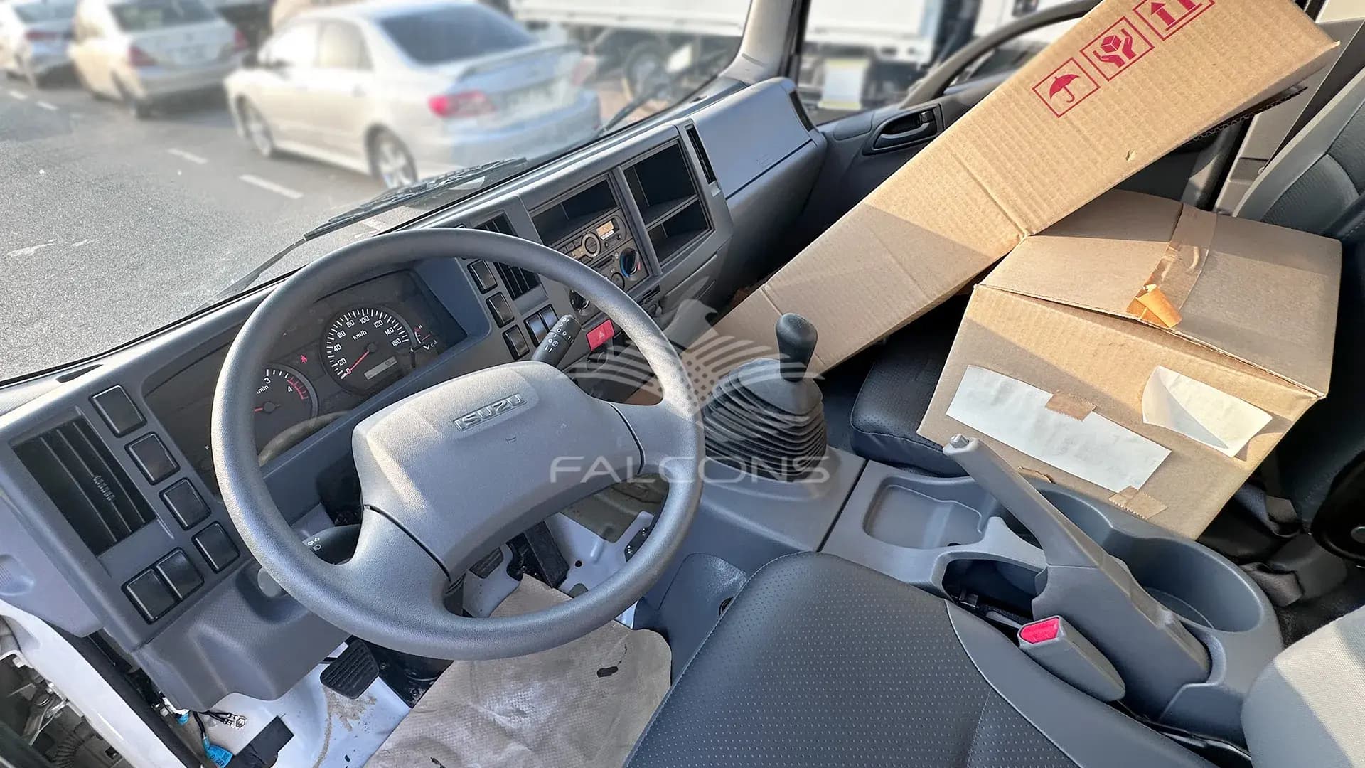 4570 cc (4.6L) 71 WOODEN CARGO MT - Image 20
