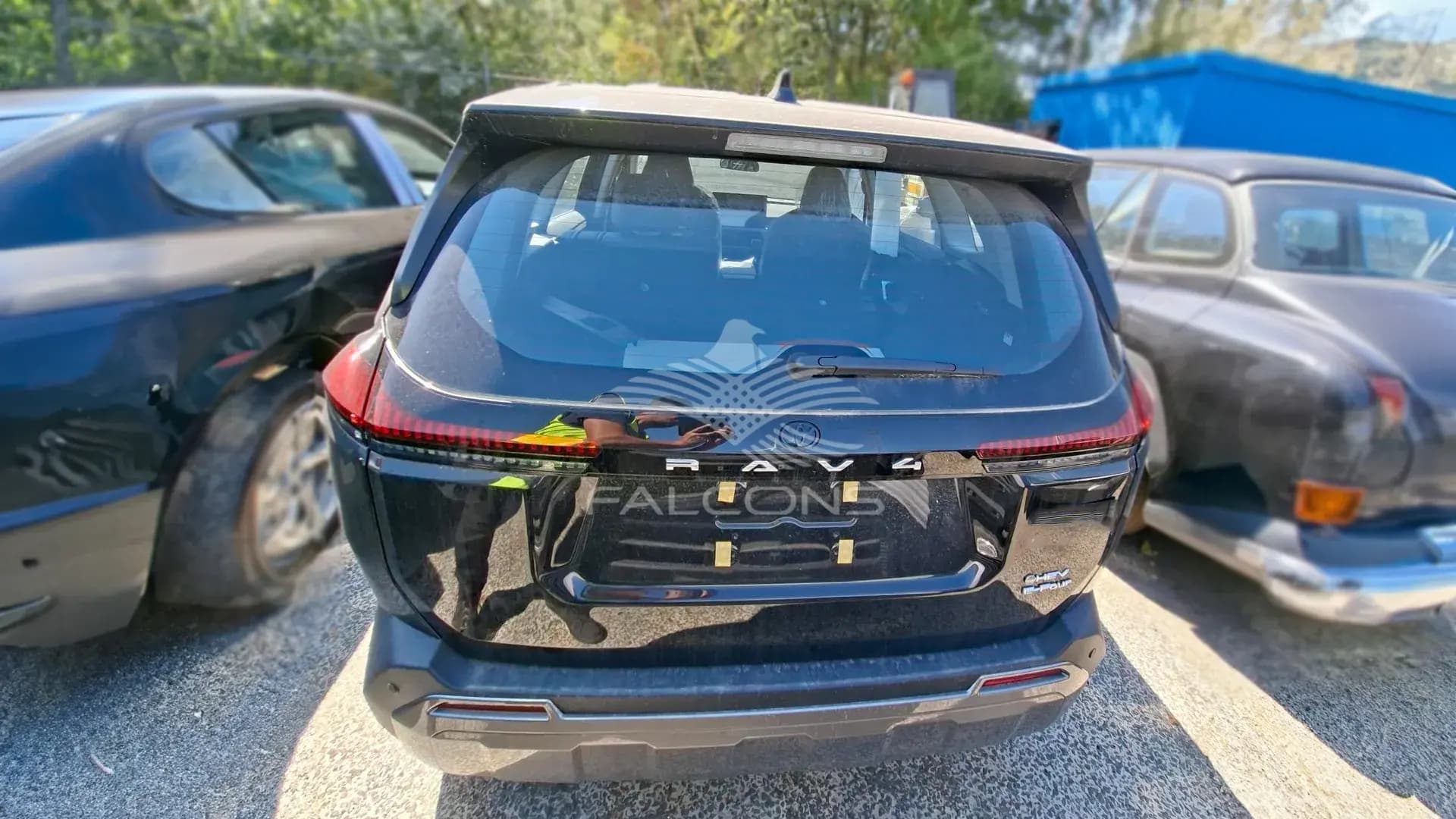 2.5L NEW HYBRID 4WD LUXURY AT - Image 4