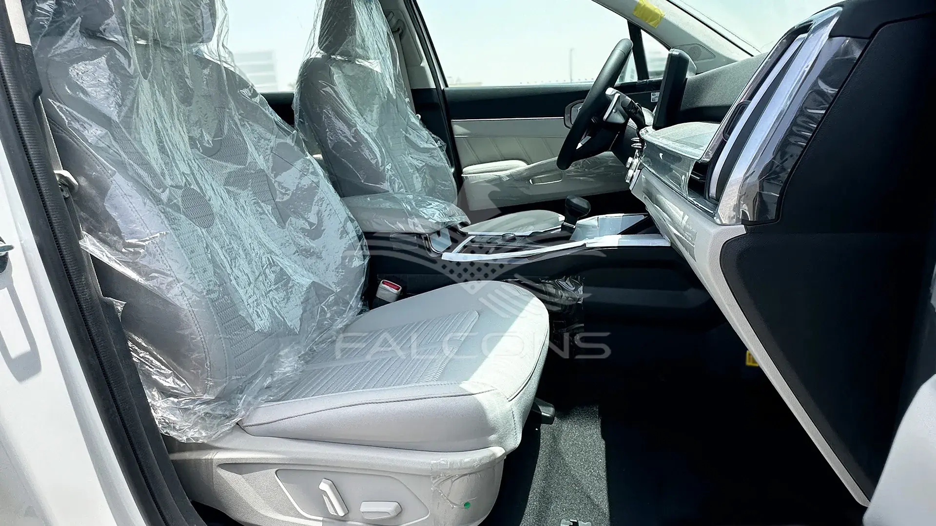 2.5L 2WD Panoramic S.Roof AT - Image 11