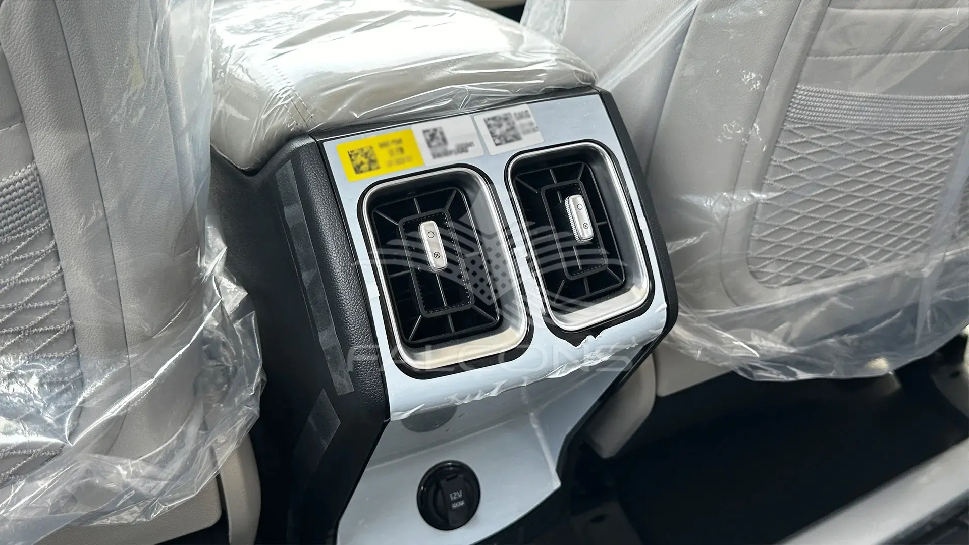 2.5L 2WD Panoramic S.Roof AT - Image 13