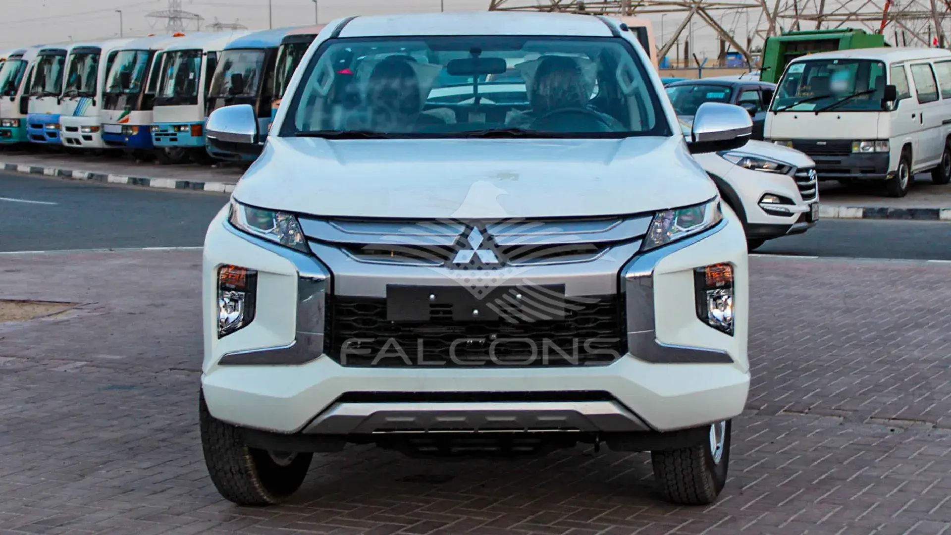 2.5L 4WD CHROME P DC 4WD MT - Image 9