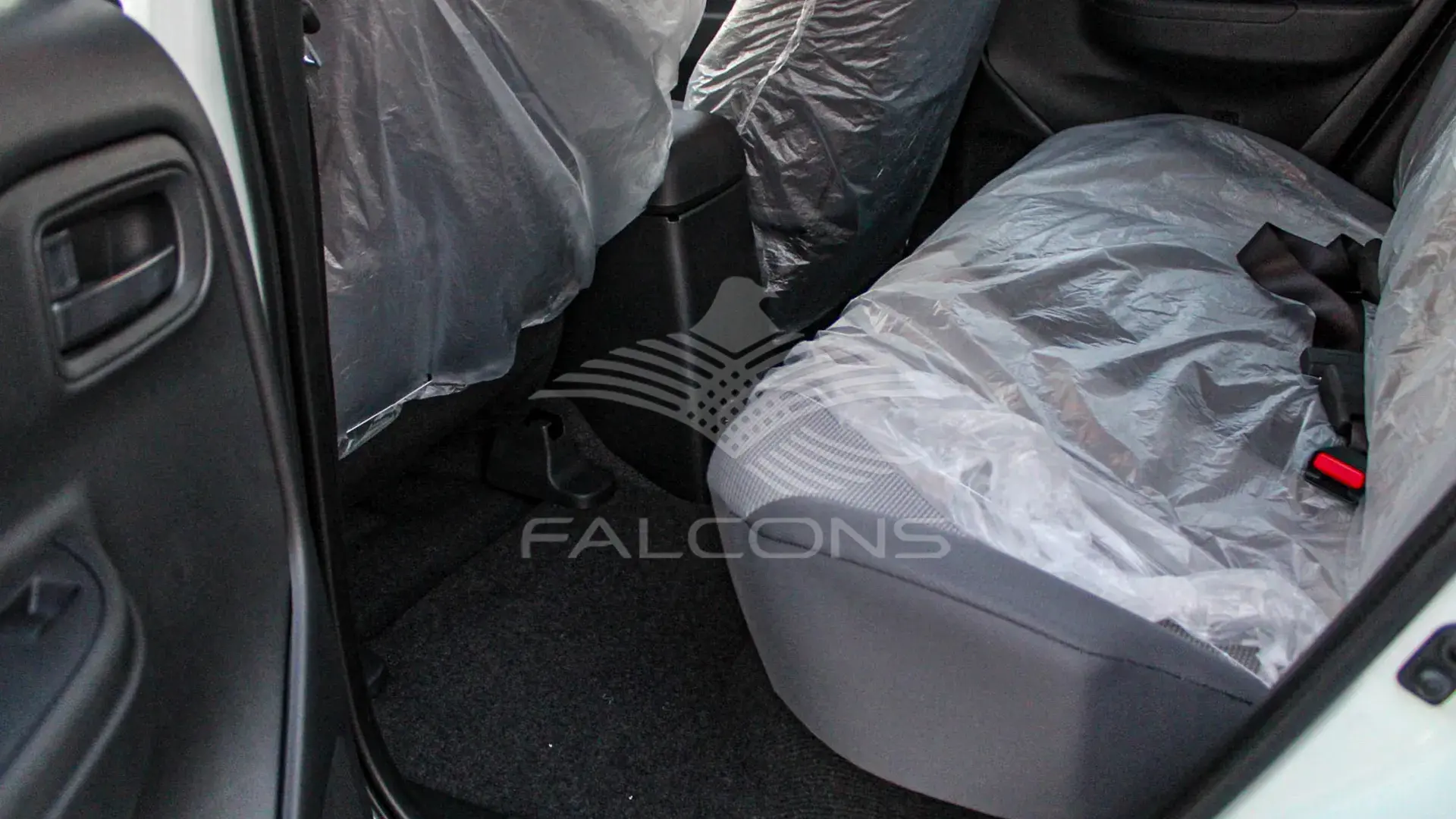 2.5L 4WD CHROME P DC 4WD MT - Image 13