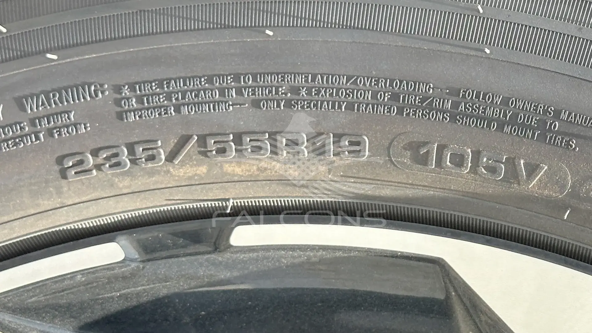 2.5L 4WD Panoramic S.Roof AT - Image 8