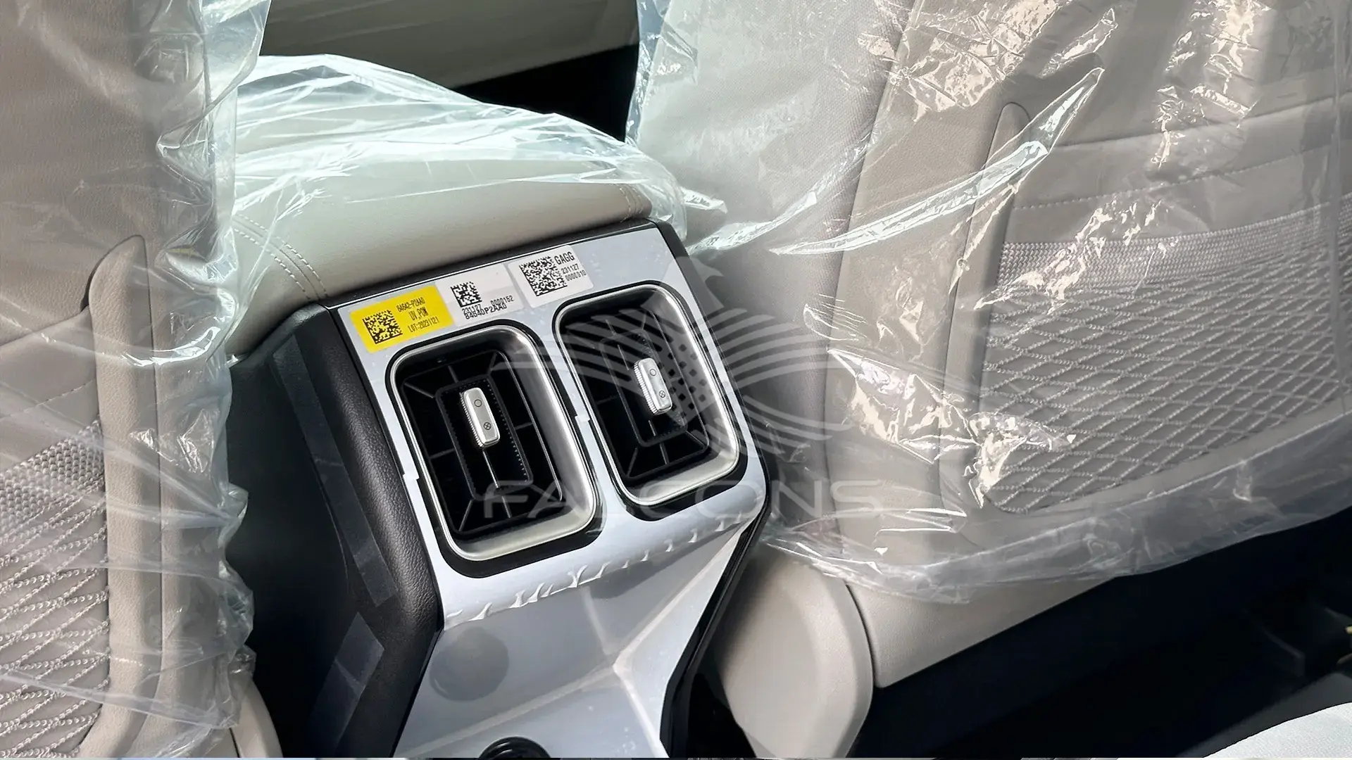 2.5L 4WD Panoramic S.Roof AT - Image 13