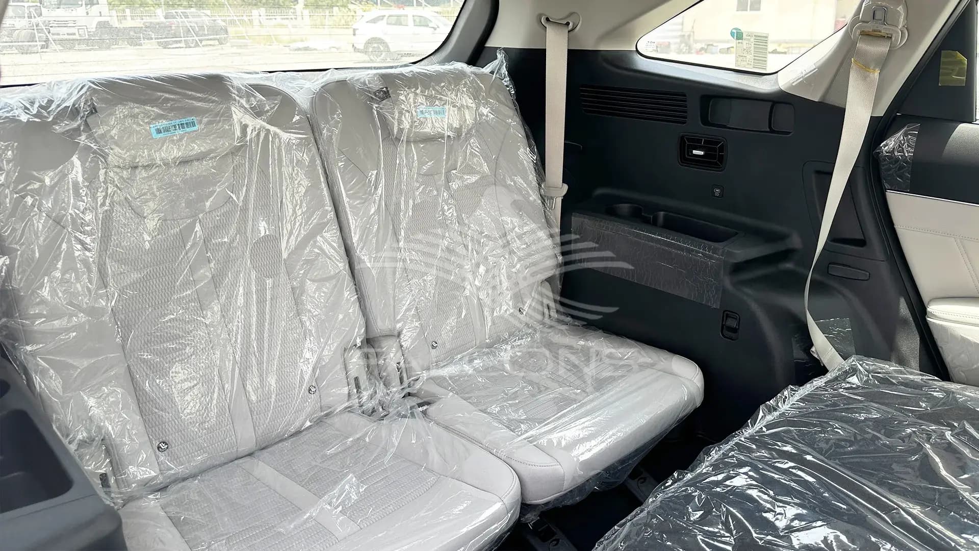 2.5L 4WD Panoramic S.Roof AT - Image 19