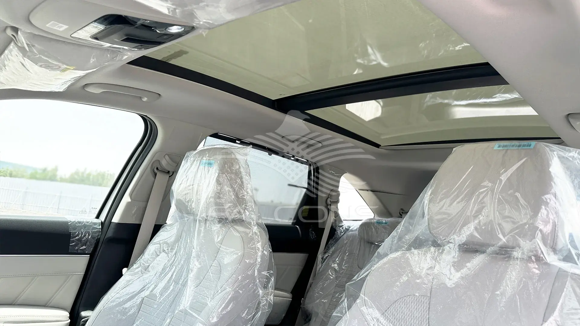 2.5L 4WD Panoramic S.Roof AT - Image 20