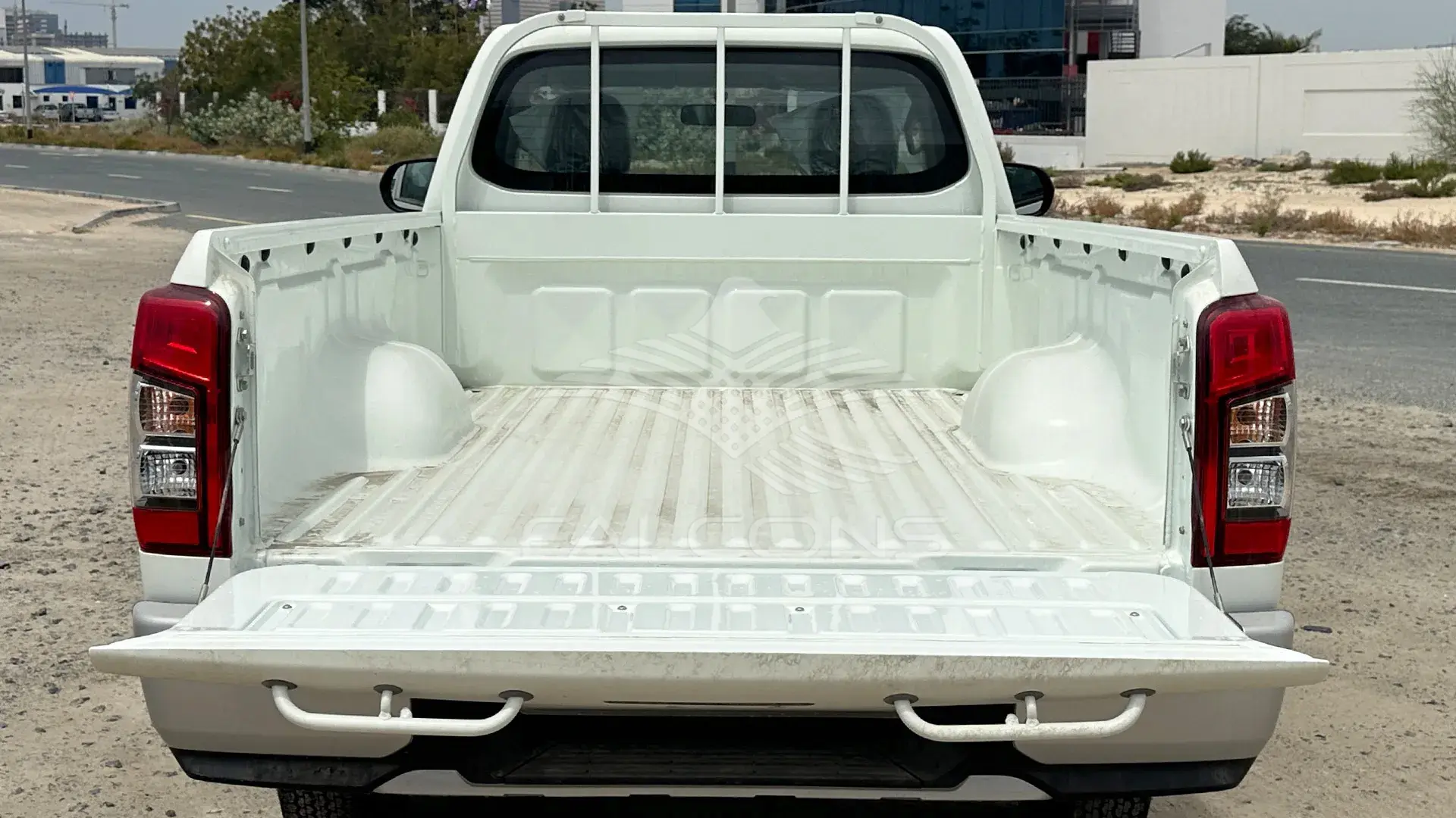 2.5L D SC 4WD GL MT - Image 9