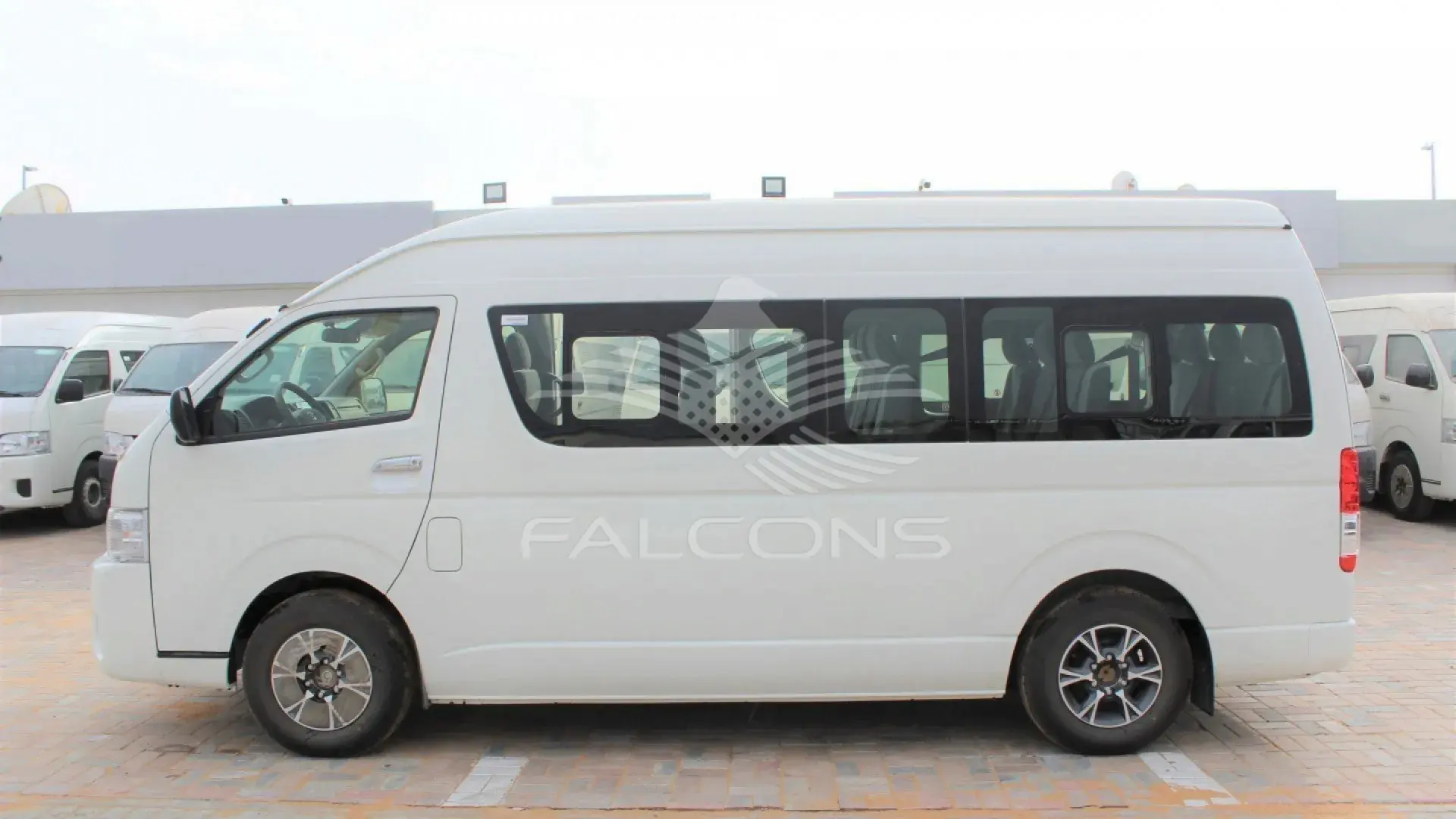 2.5L MT 2025 - Image 4
