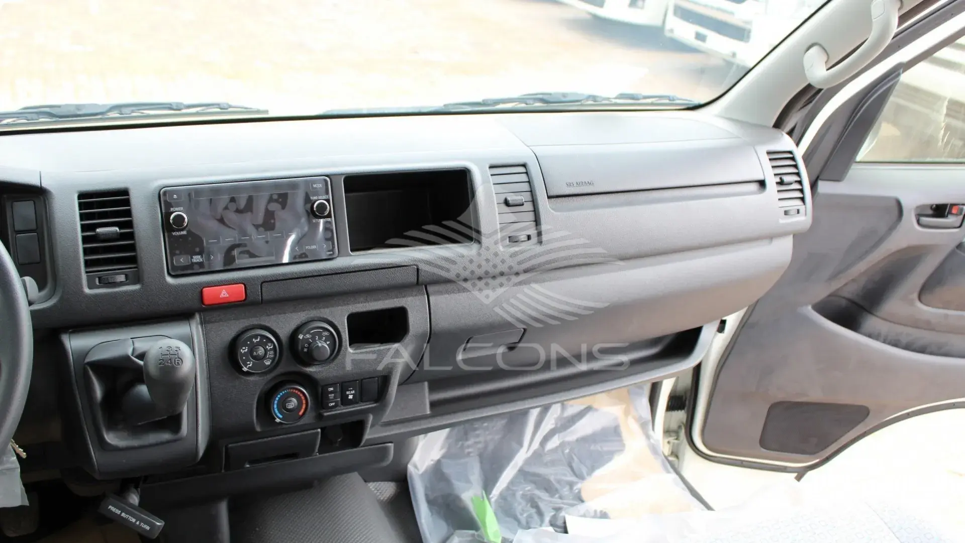 2.5L MT 2025 - Image 12