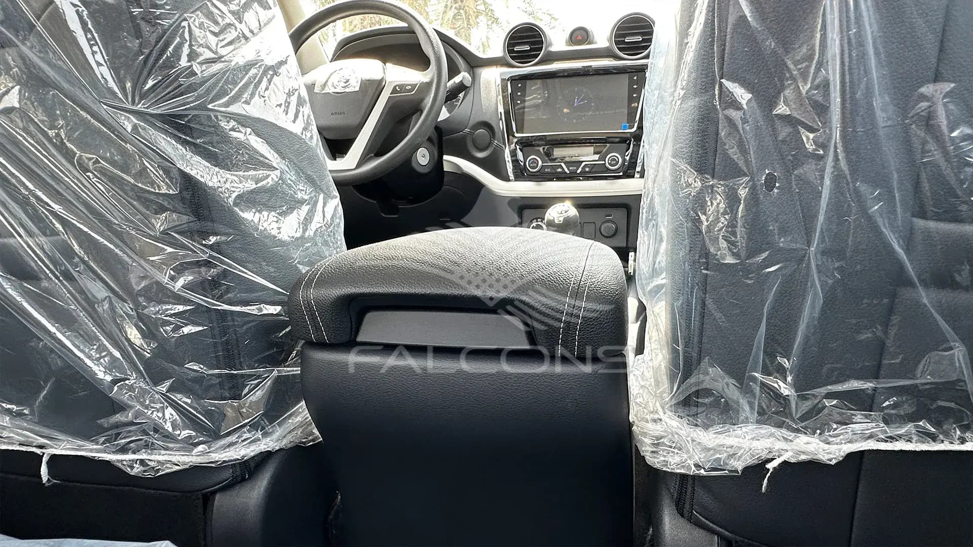 2.5L STD 4x4 5MT - Image 18