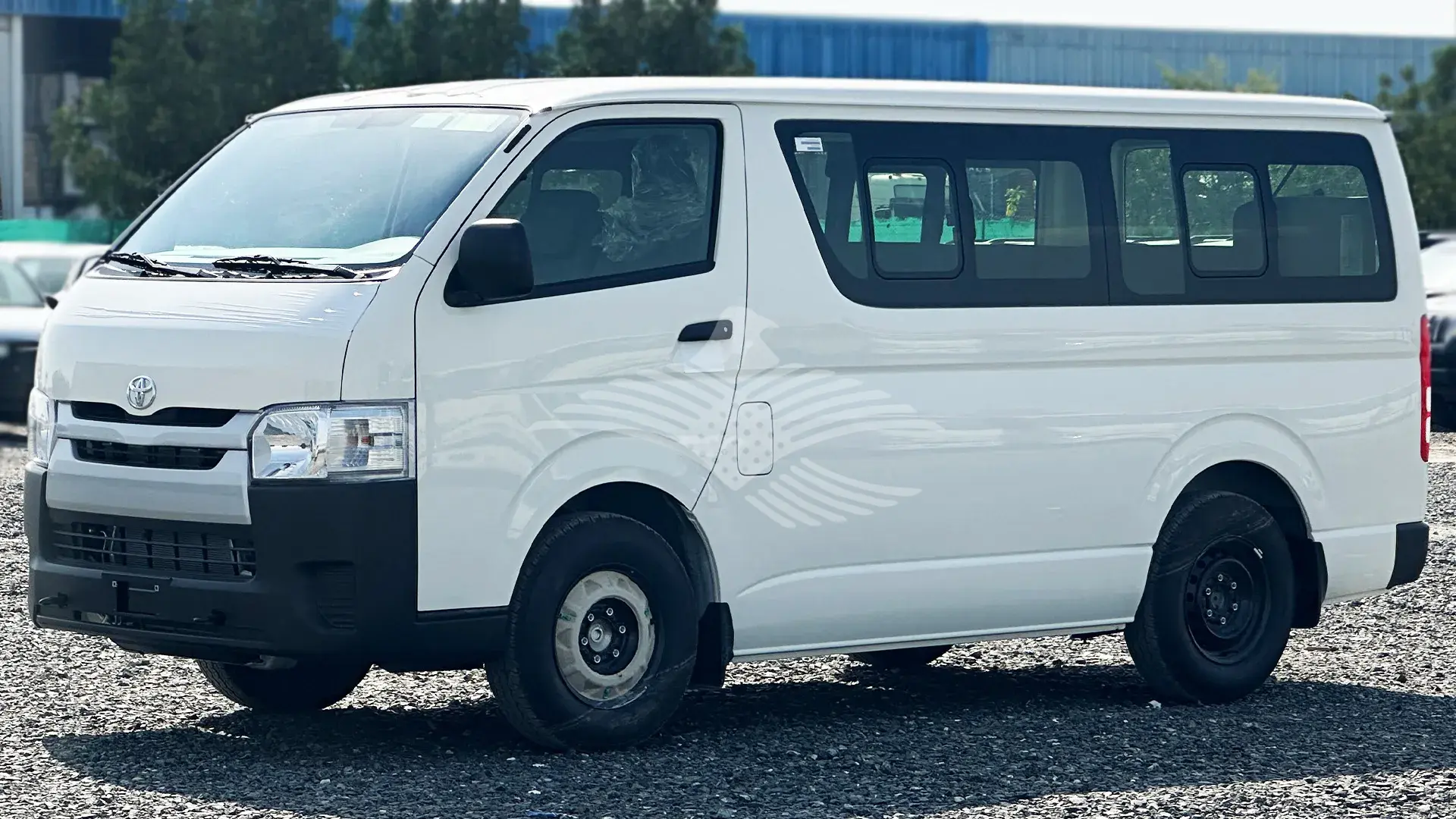 2.5L Turbo Diesel 15 Seater STD MT