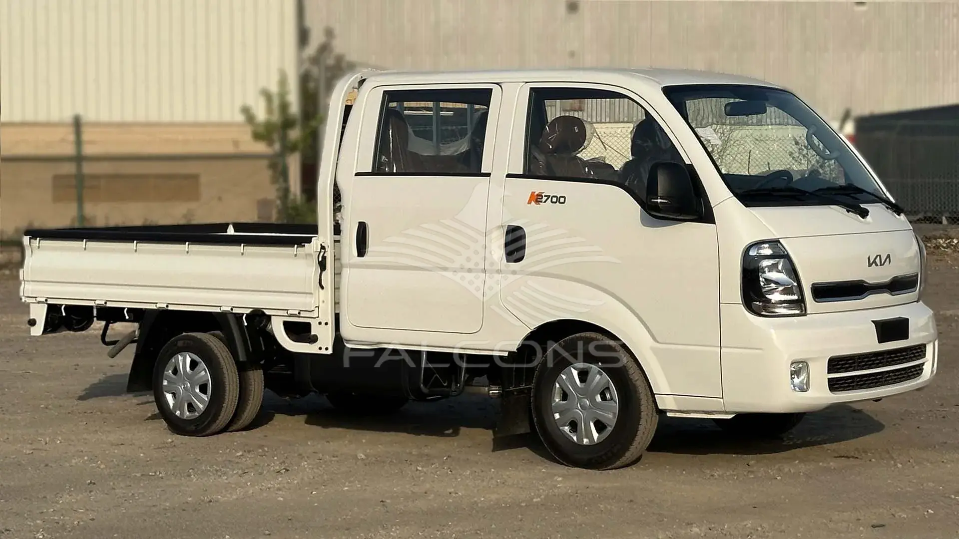 2.7L DOUBLE CABIN D MT - Image 5