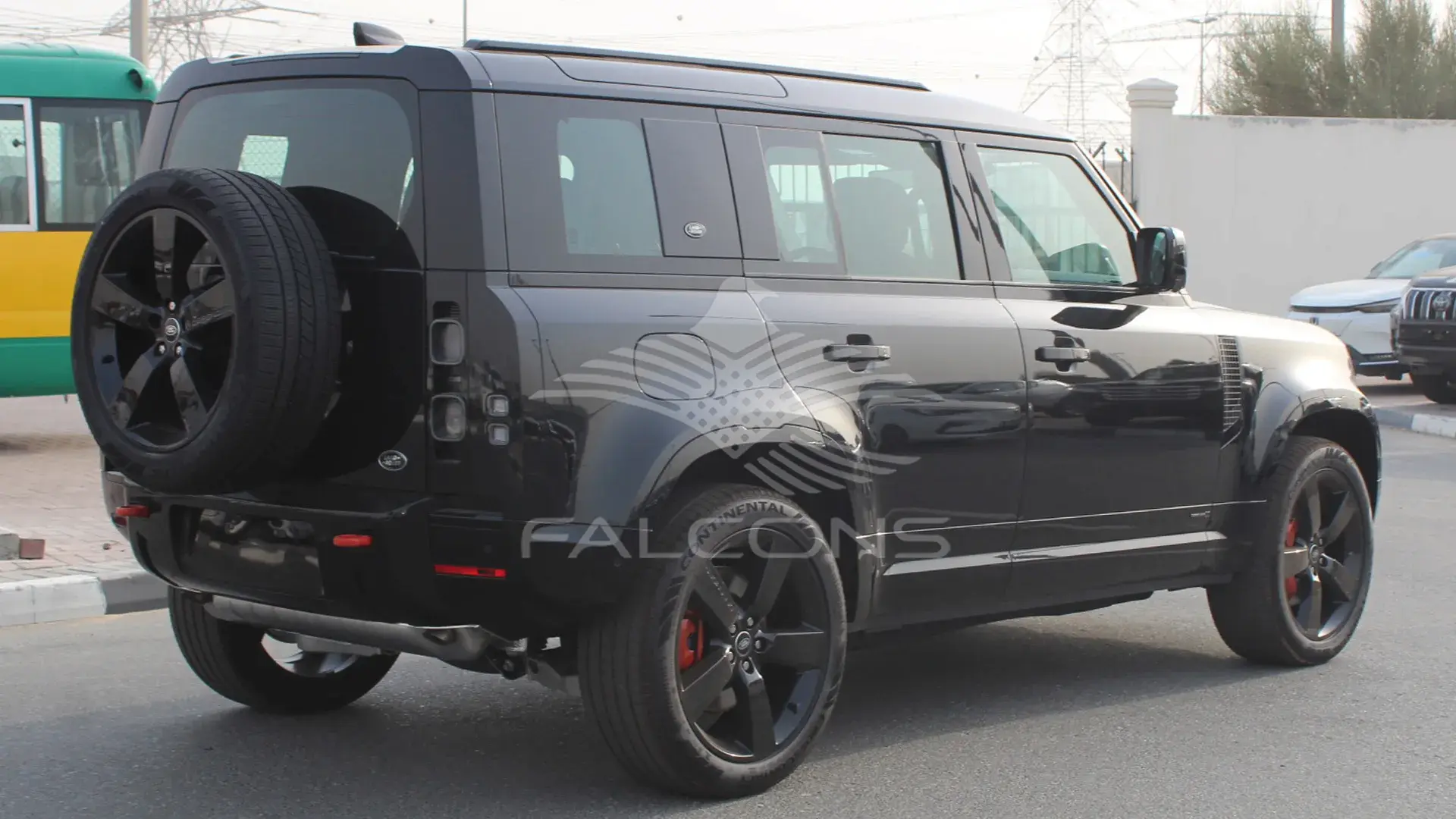 3.0L 110 P400 X EDITION AT - Image 4