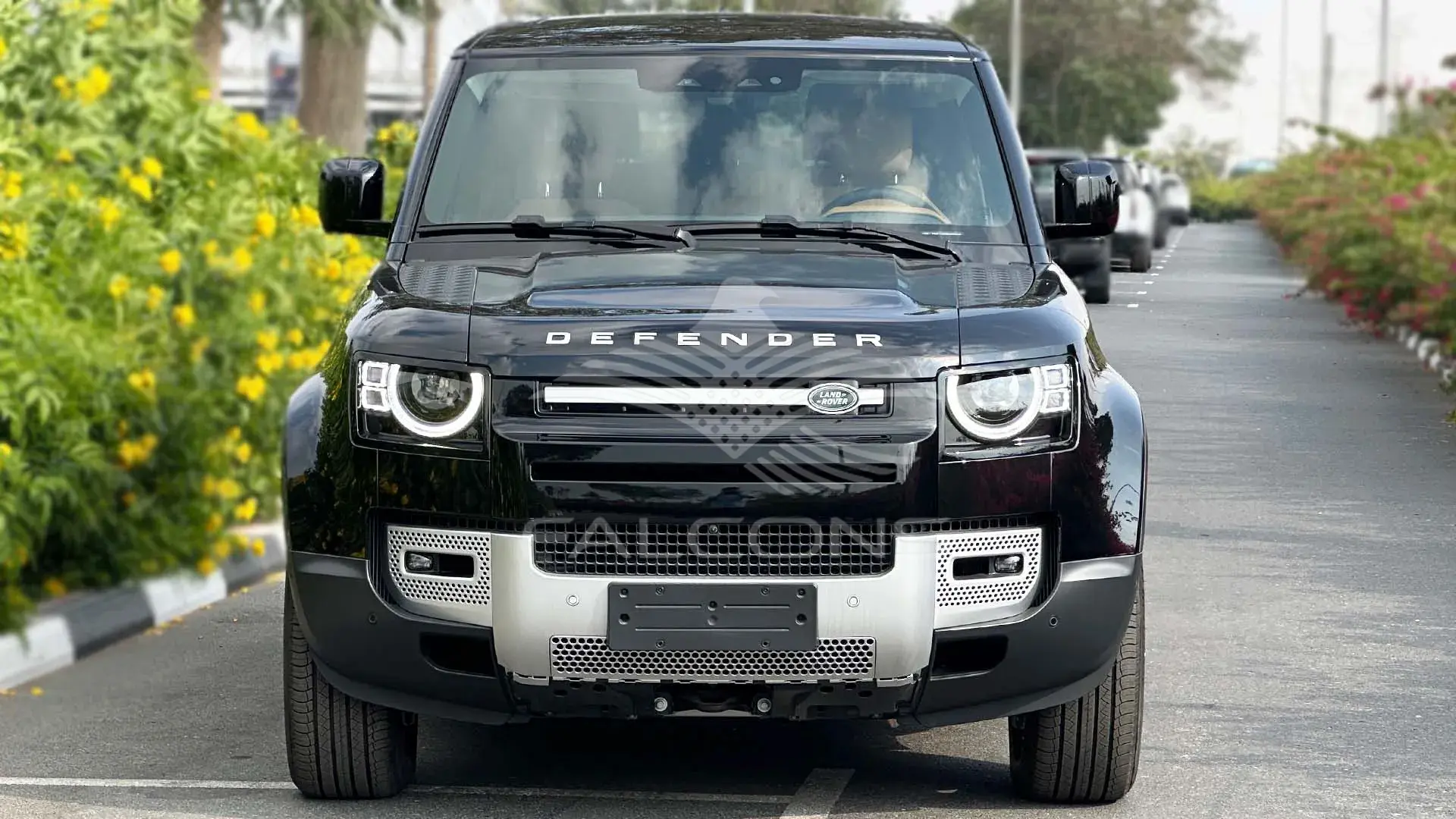 3.0L 90 P400 HSE AWD AT - Image 6