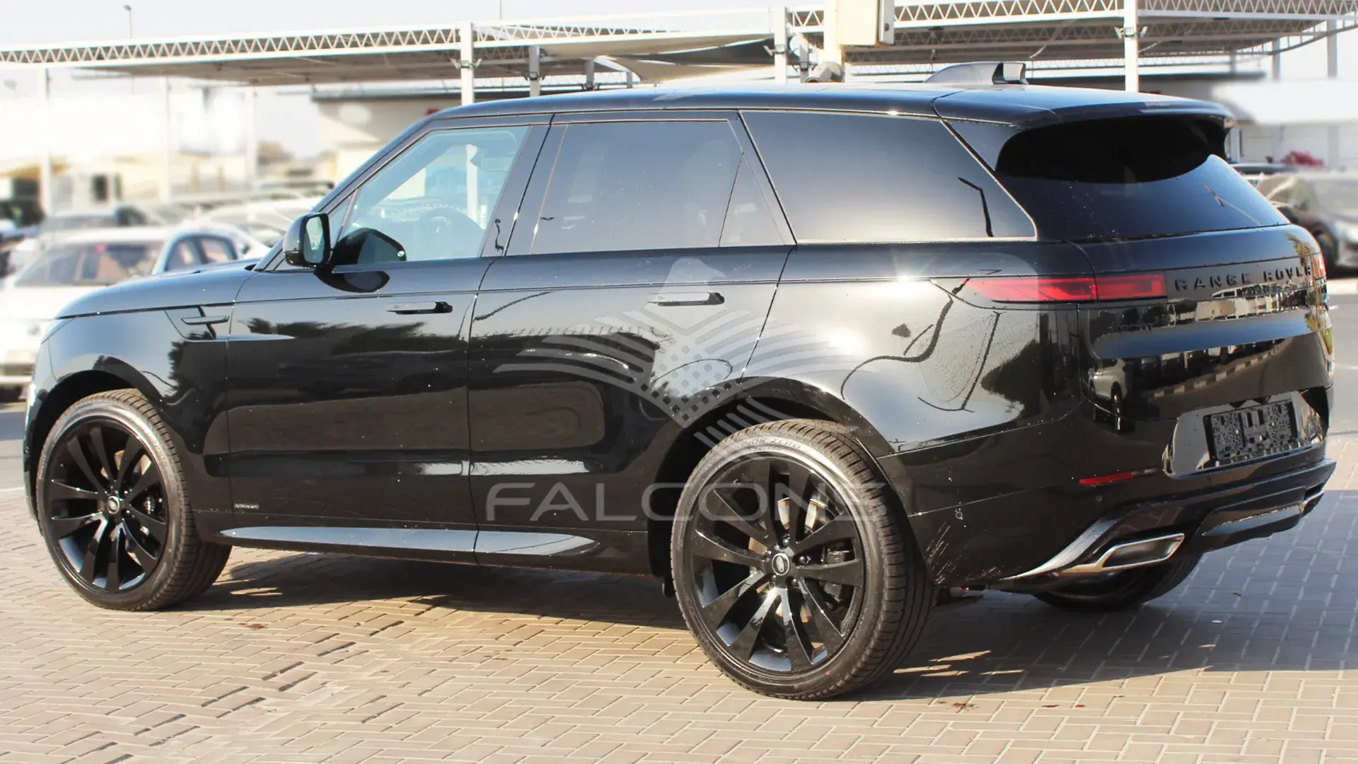3.0L Sport Petrol P400 Autobiography AT - Image 2