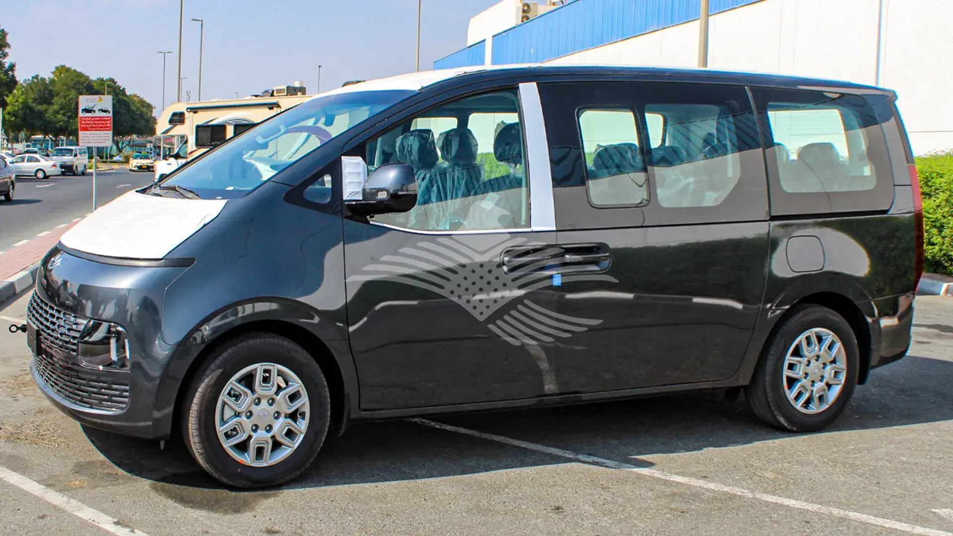 3.5L STARIA 11 STR COMFORT AT