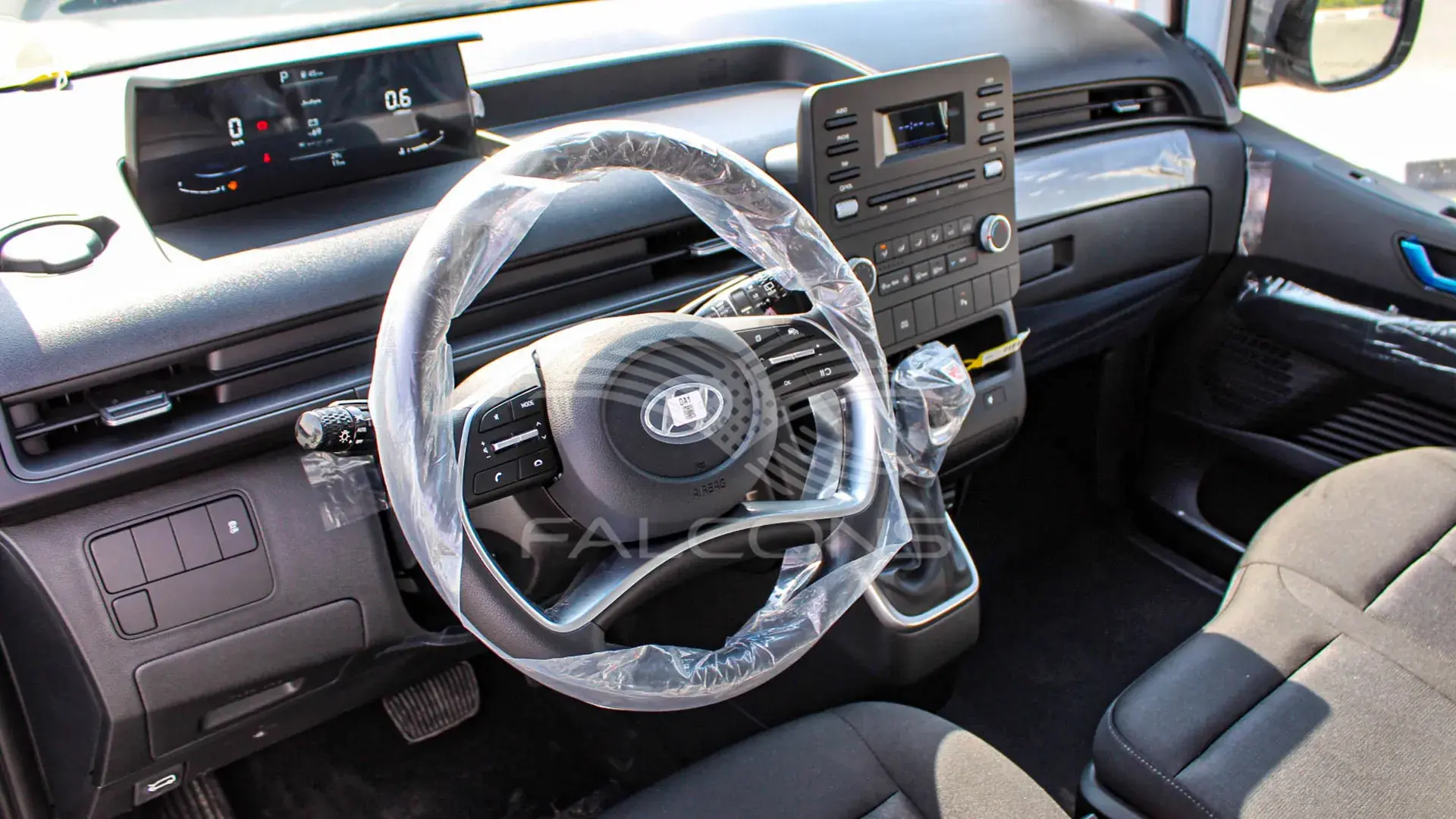 3.5L STARIA 11 STR COMFORT AT - Image 18