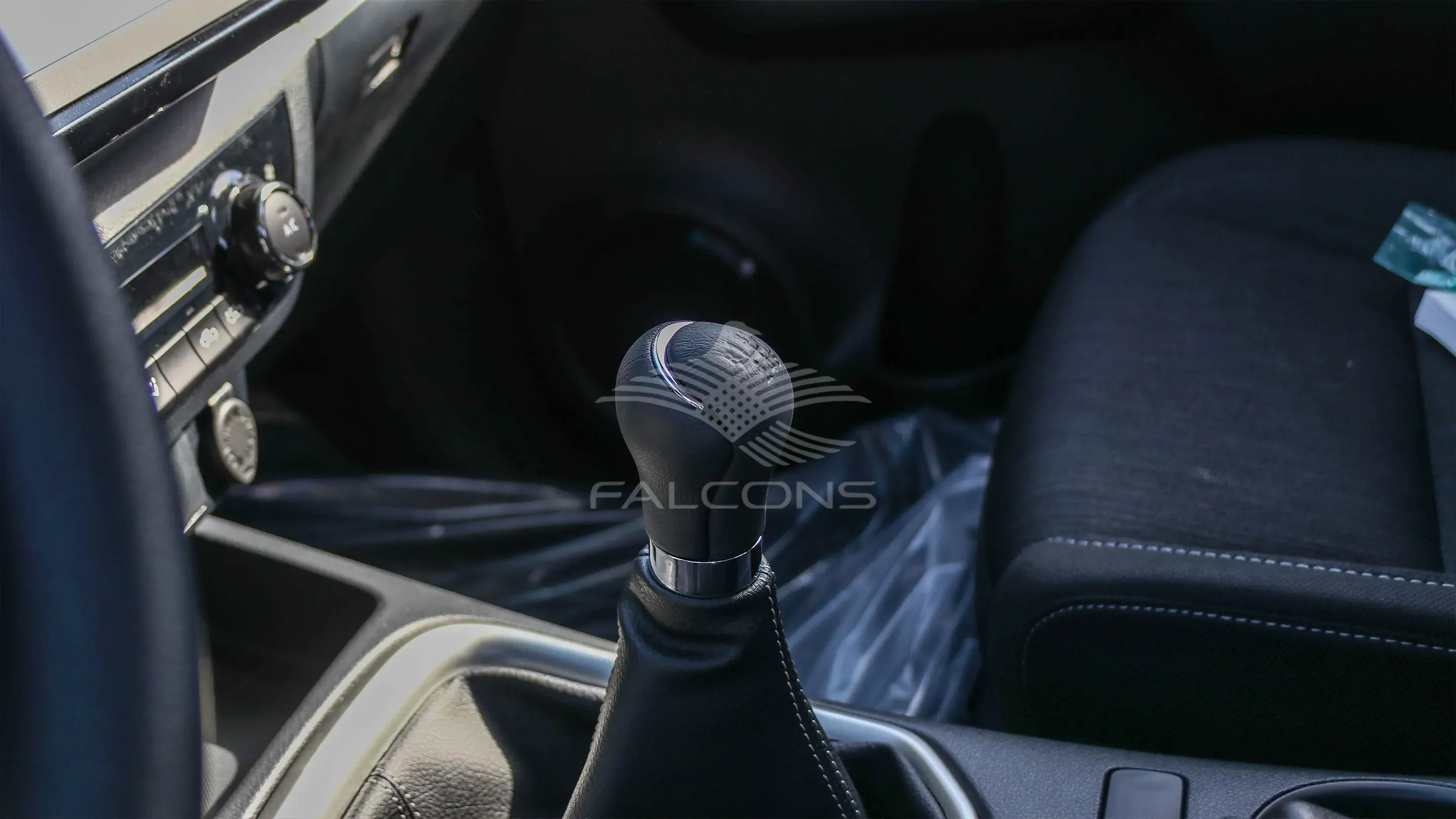 2.4L HIGH SPECS TURBO D DC M T - Image 10