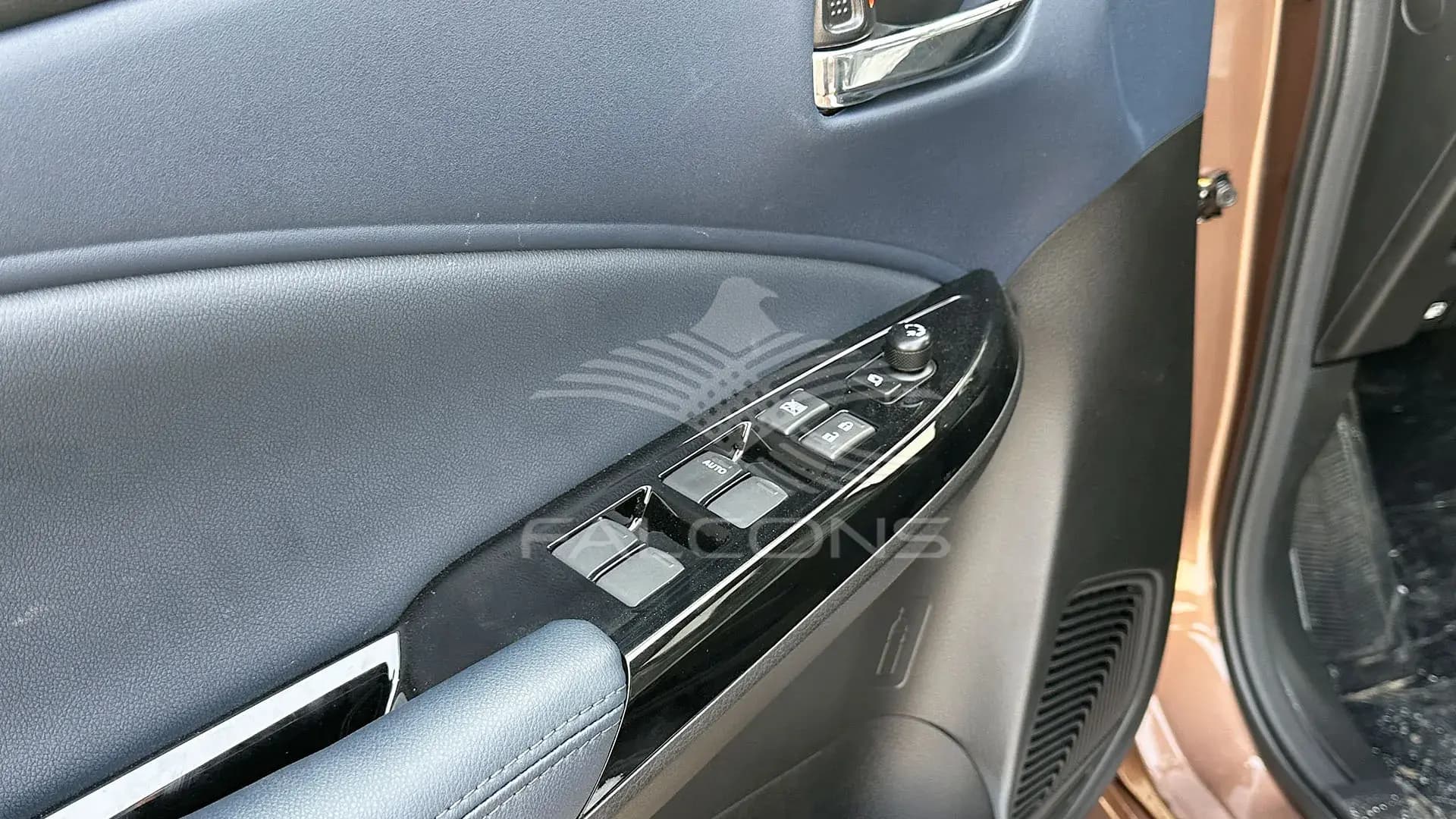 1.5L P68 GLX 9 IN. AUDIO W O CLAMP AT - Image 12