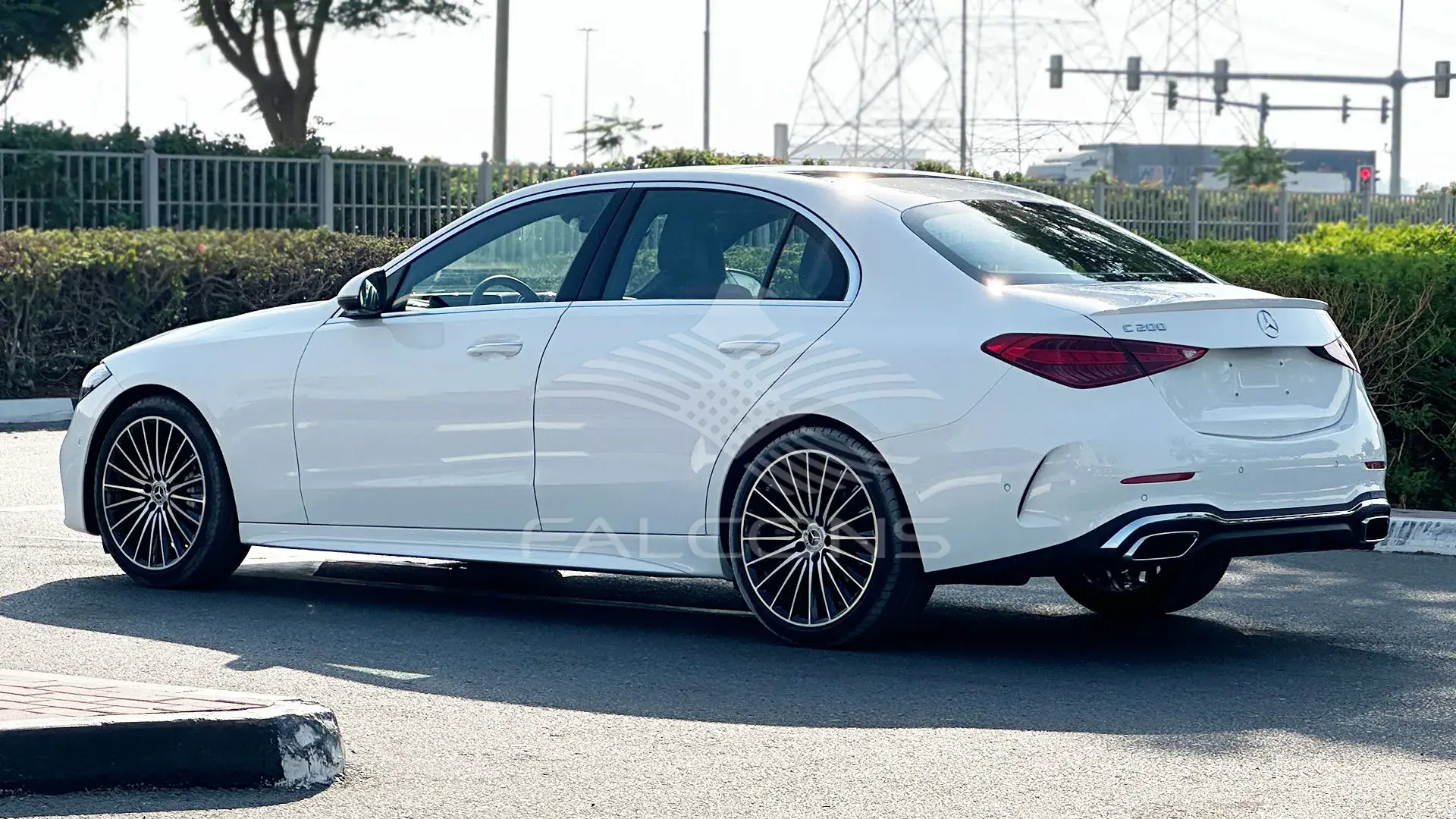 1.5L Premium Plus P AT - Image 4
