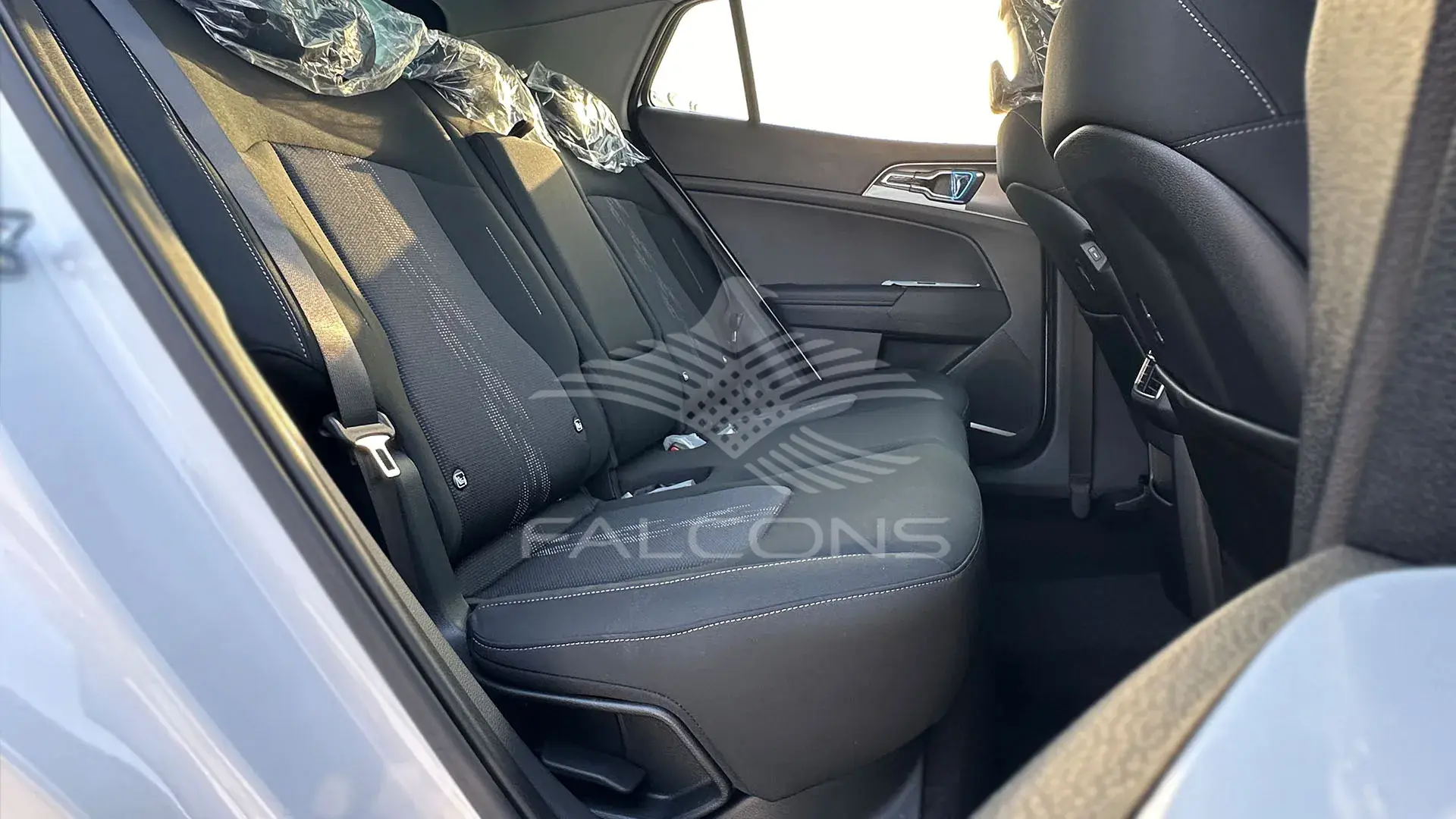 1.6L 2WD F AT - Image 13