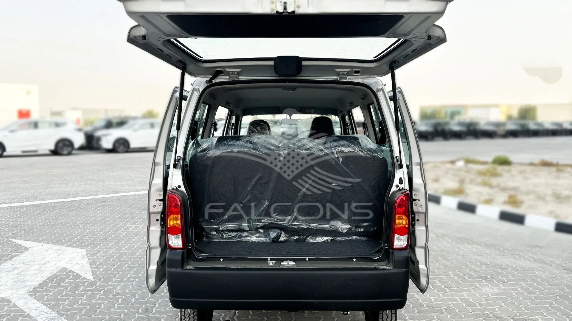 1197 cc K12N 7 STR MT - Image 9
