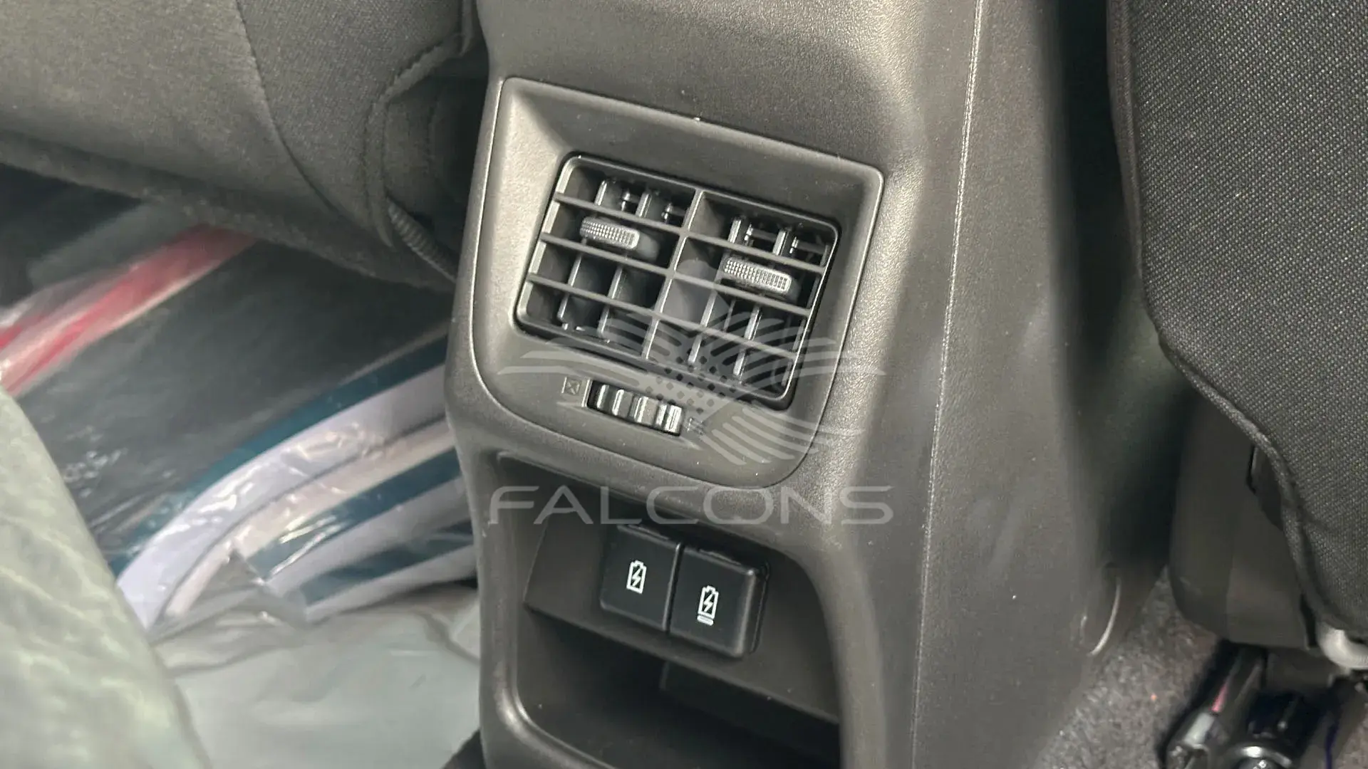 1462cc GLX 2WD 4AT - Image 18