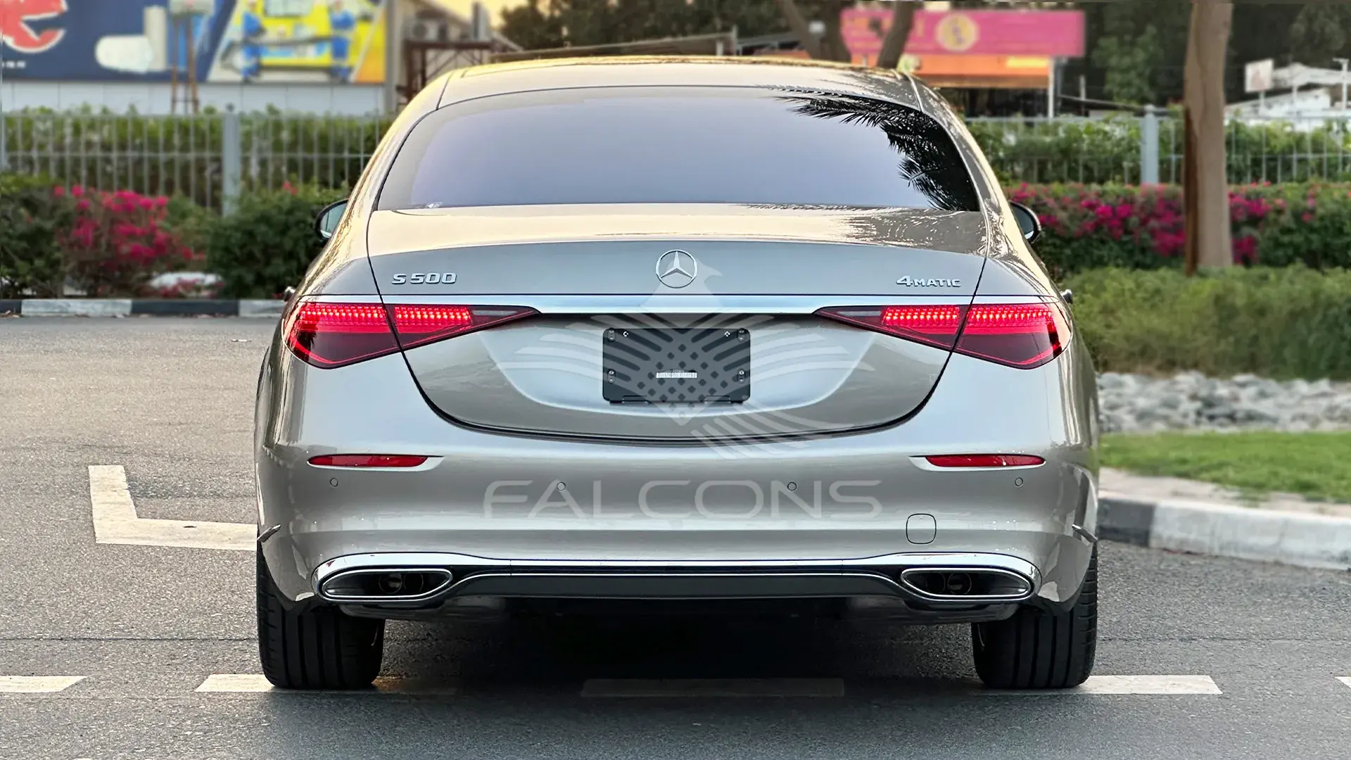 3.0L 4-MATIC AT - Image 3