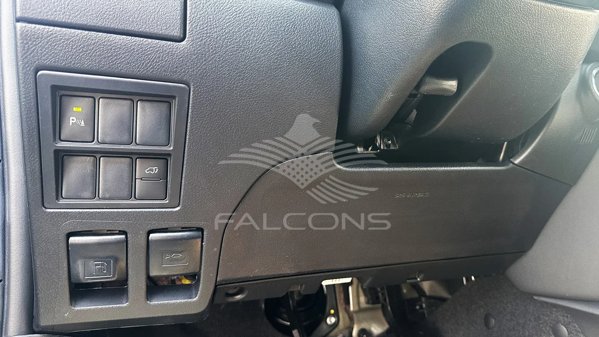 2.8L EXECUTIVE 4X4 Turbo ABS Airbags AT - Image 13