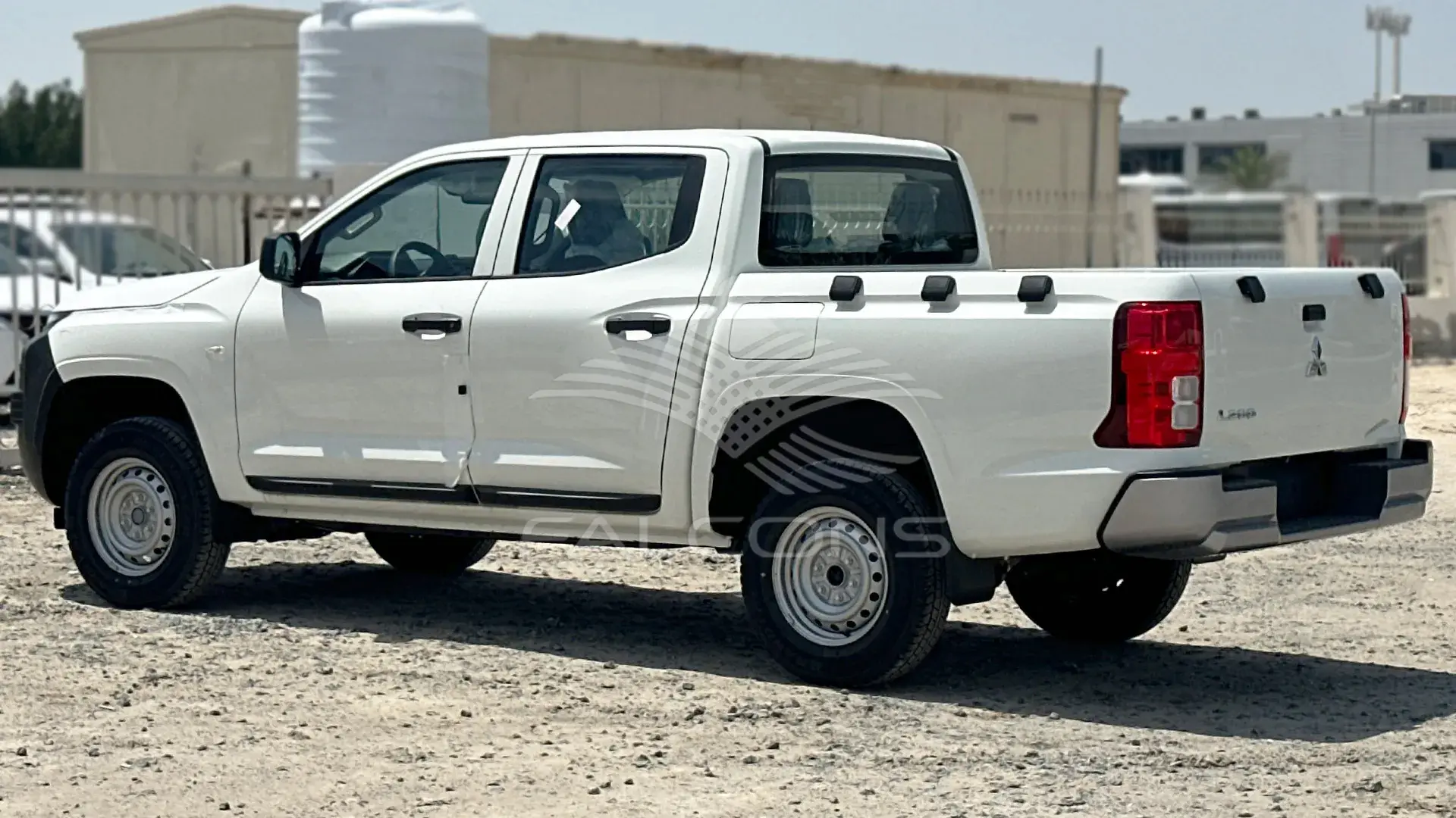2.4L D DC 4WD GL New Face 5MT - Image 4
