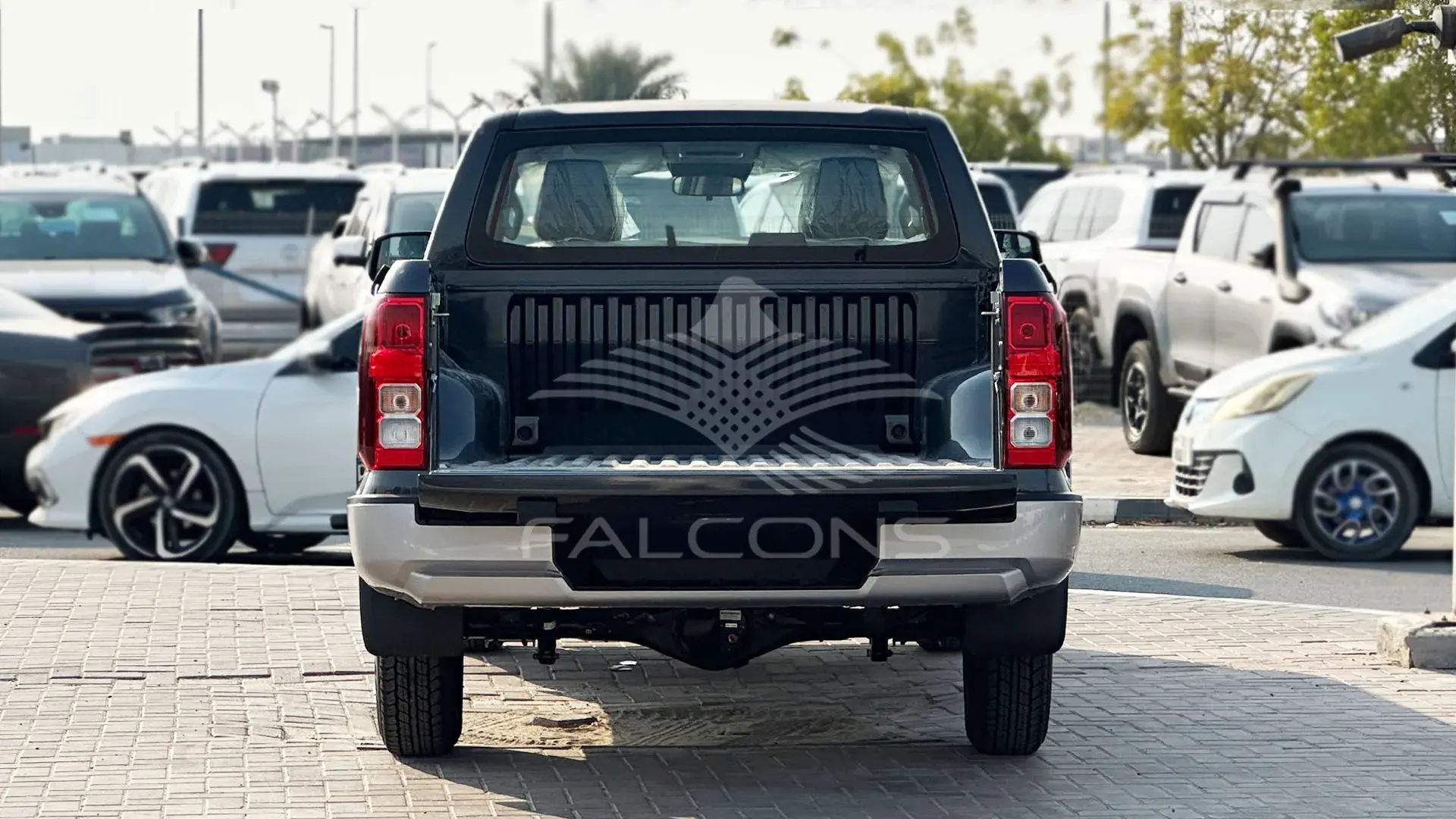 2.4L D DC 4WD GL Chrome MT - Image 17