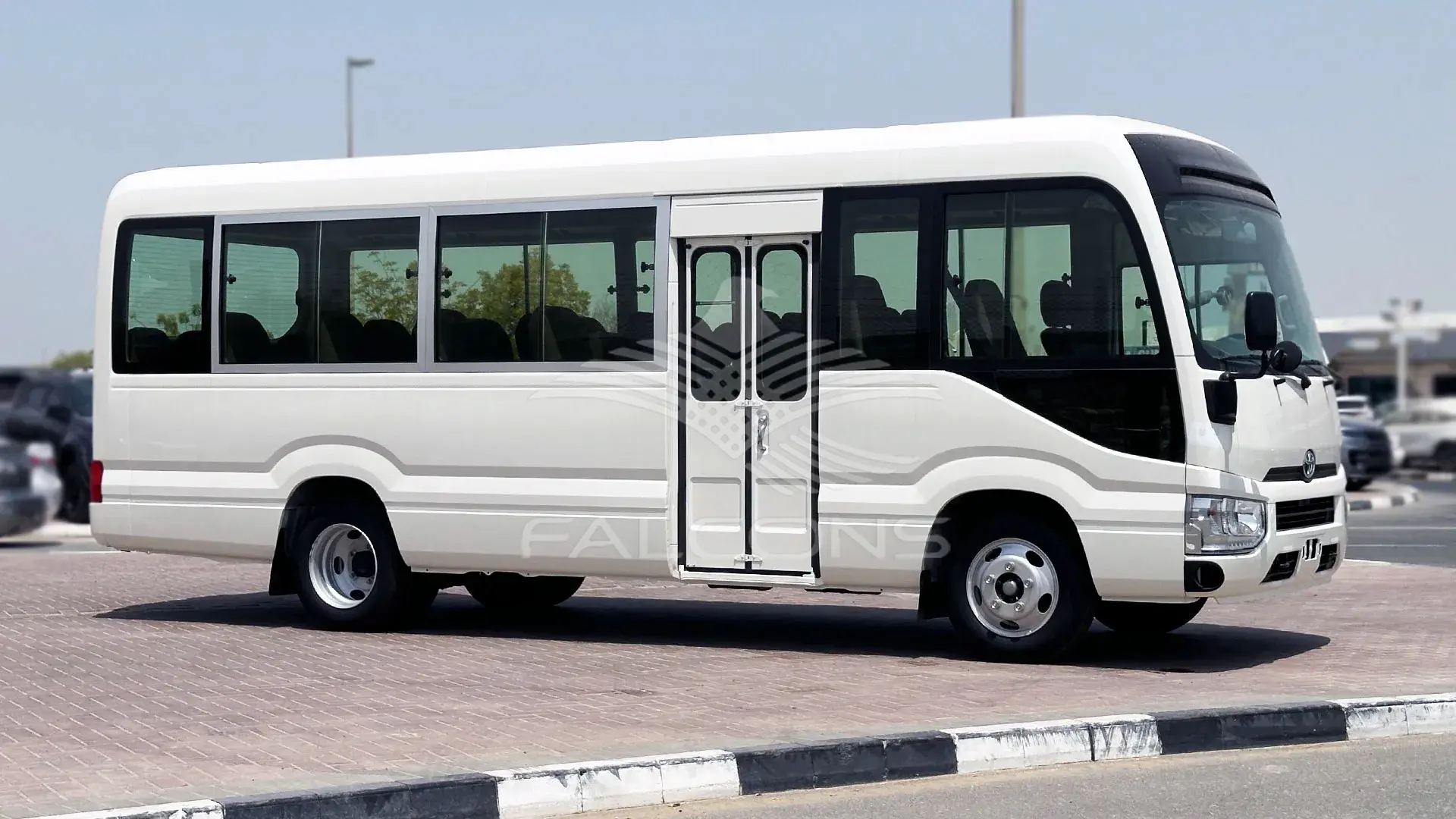 2.7L Bus Petrol 30-Seater - Image 5