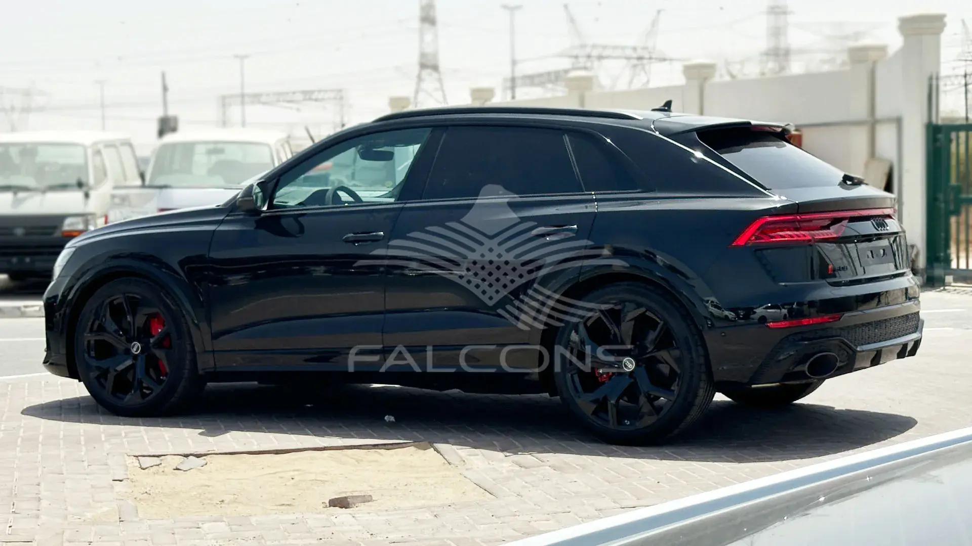 4.0L RS V8 AT - Image 2